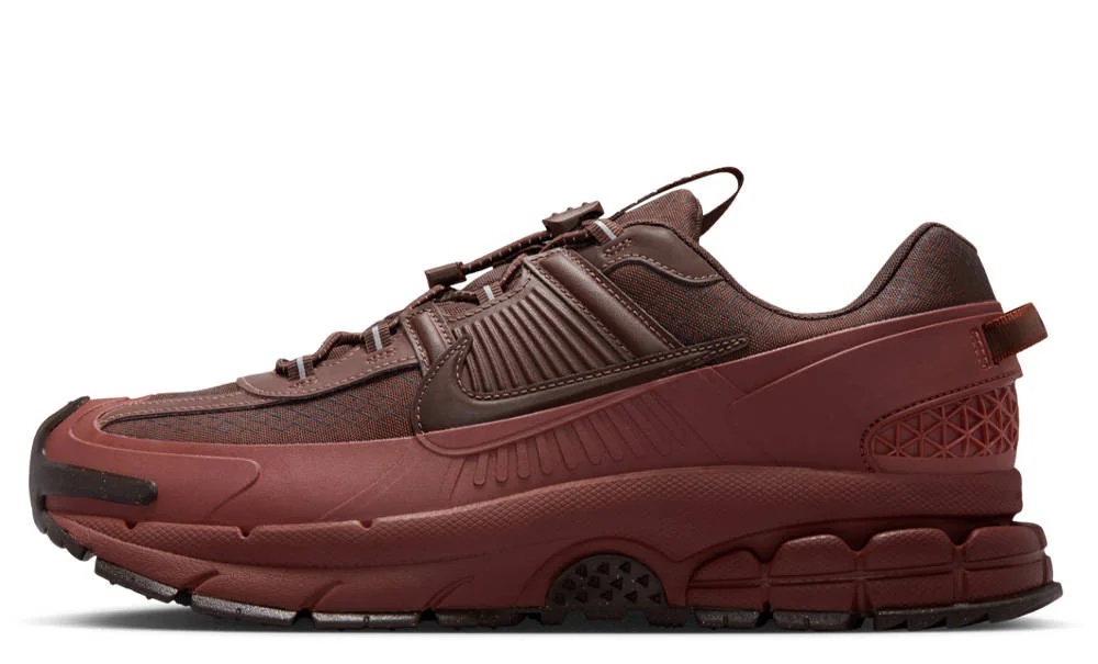 Кросівки Nike Zoom Vomero Roam