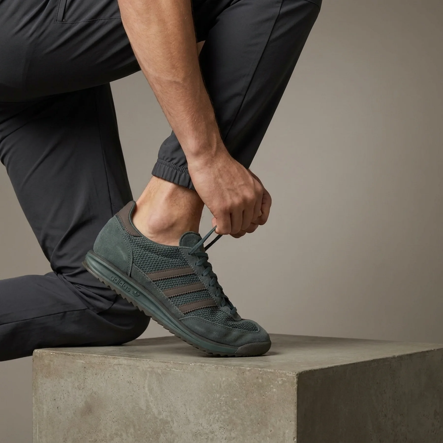 Кросівки чоловічі Adidas Sl 72 Rs (JH5105)