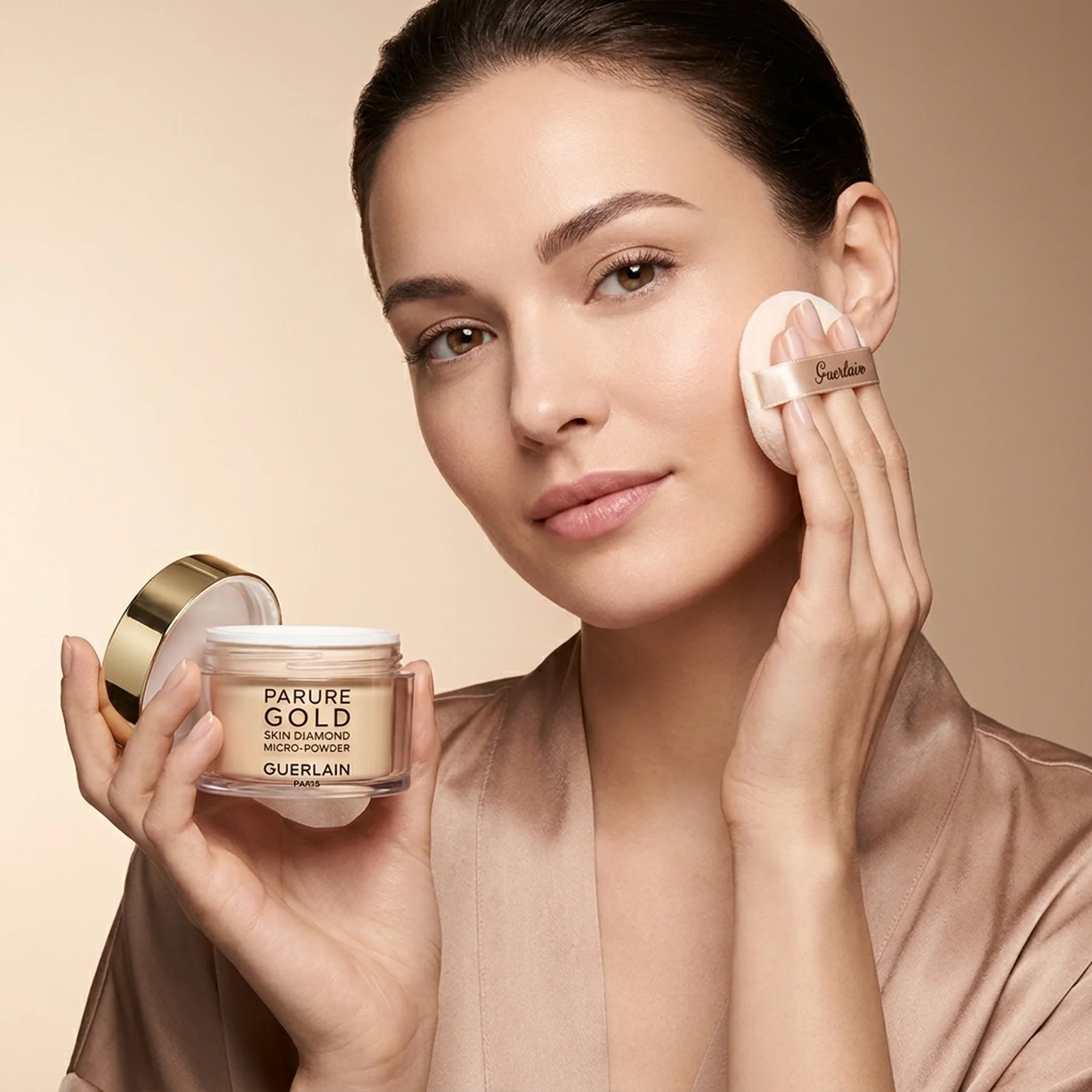 Пудра для лица Guerlain Parure Gold Skin Diamond Micro-Powder 35 г 02 CLAIR / LIGHT