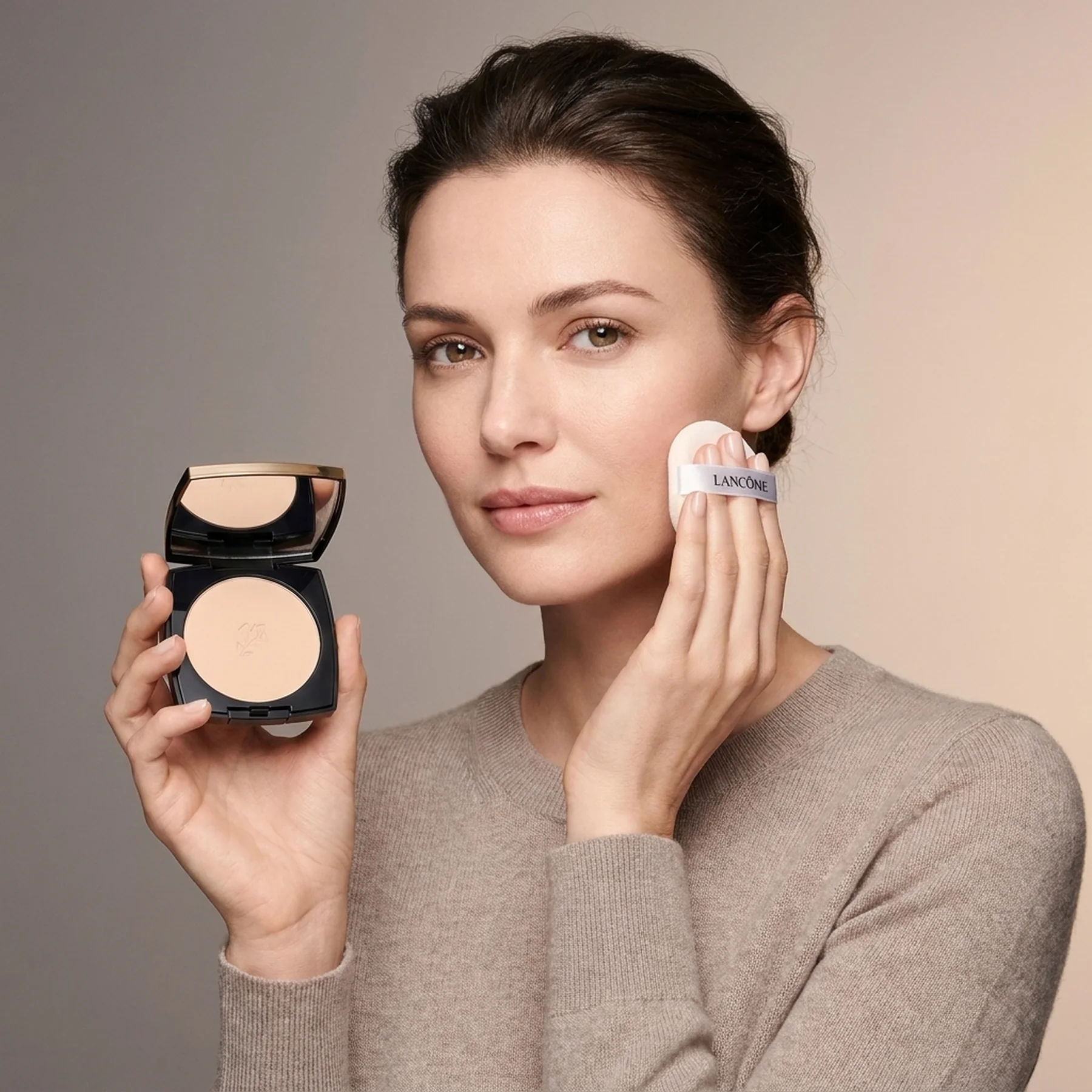 Пудра Lancome Teint Idole Ultra Wear Skin Perfecting Setting Powder 10 г 02 Fair