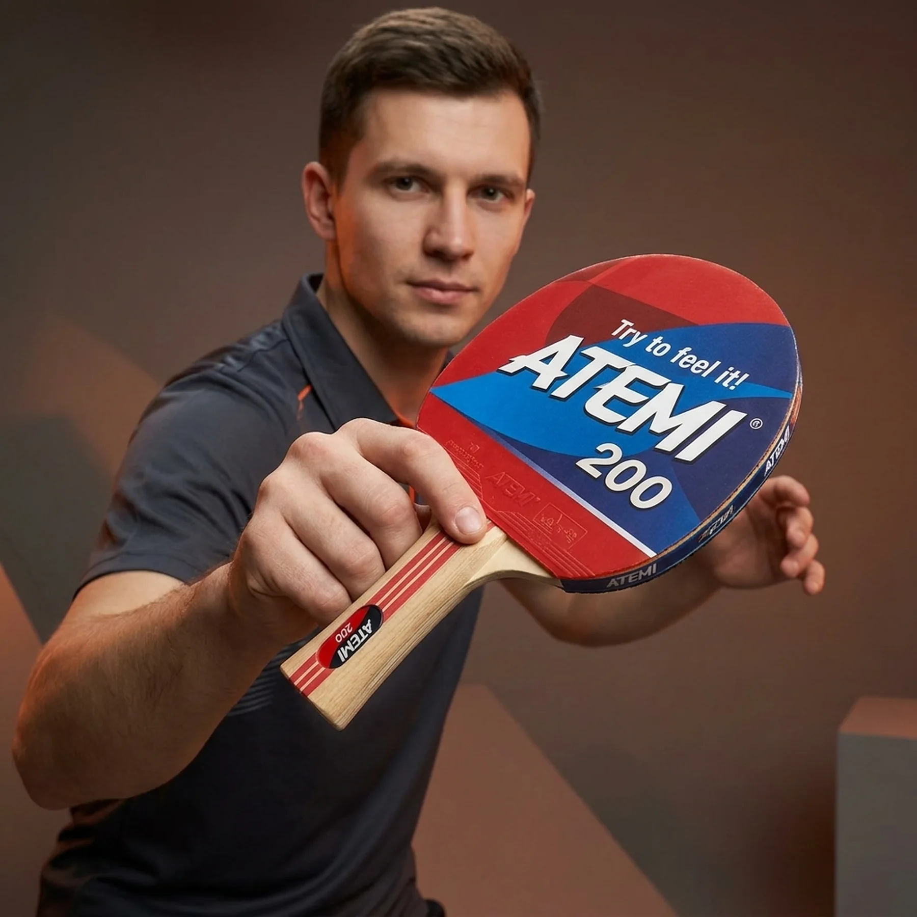 Ракетка для настільного тенісу Atemi 200A