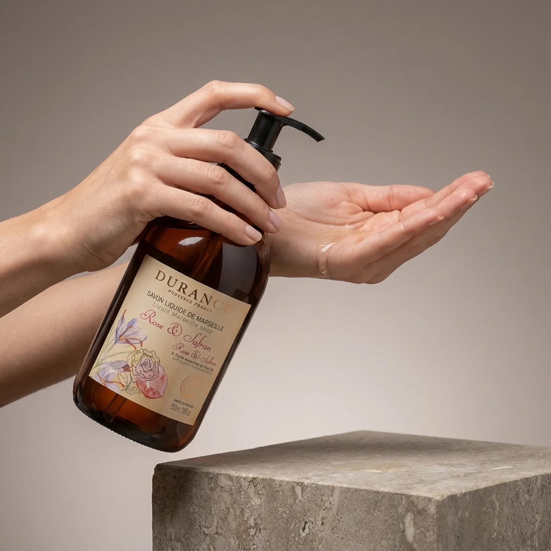 Жидкое мыло с натуральными маслами Durance Liquid Marseille Soap 500 мл Троянда і Шафран