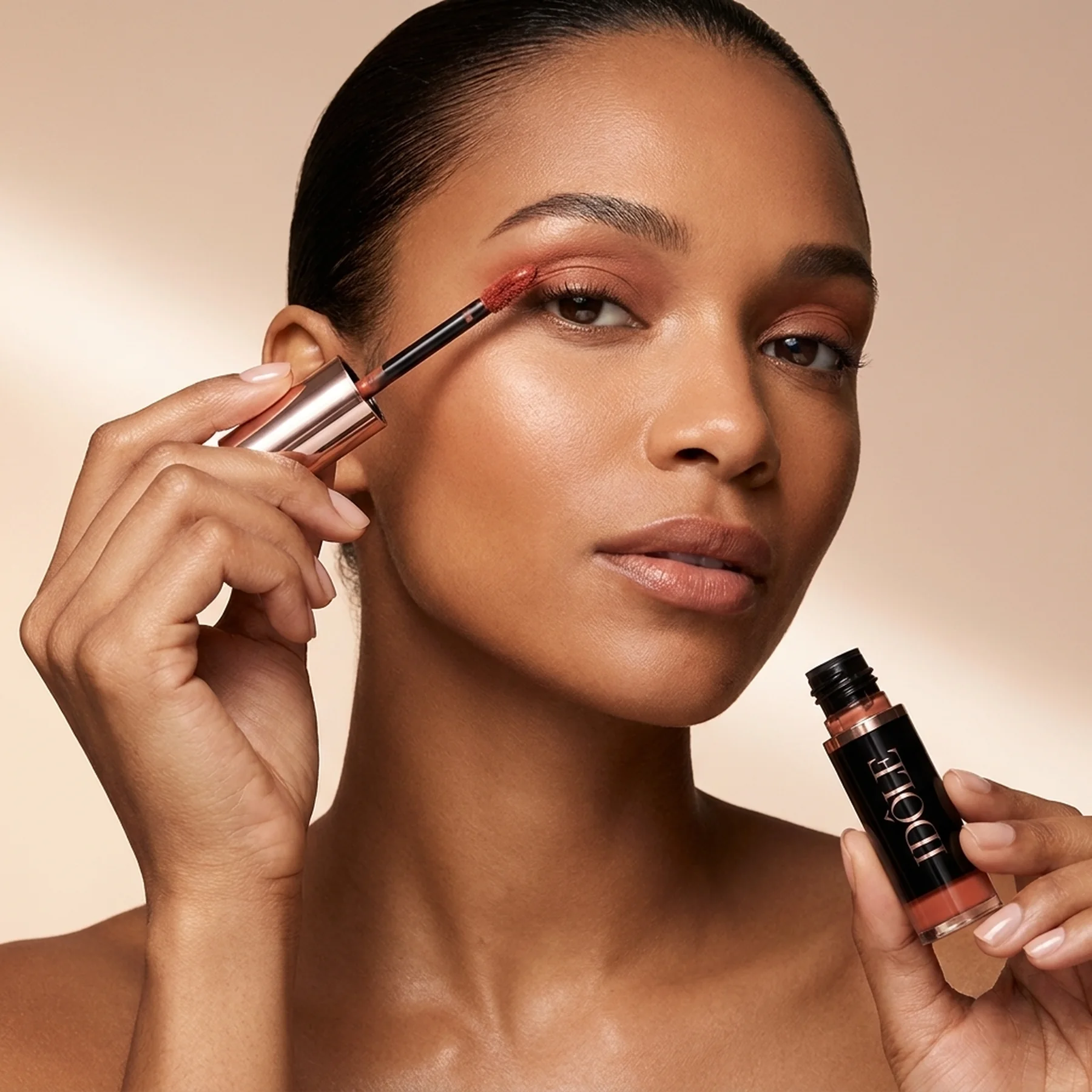 Жидкие тени Lancome Idole Tint Liquid Eye-blusher 7 мл 06 Canyon Clay