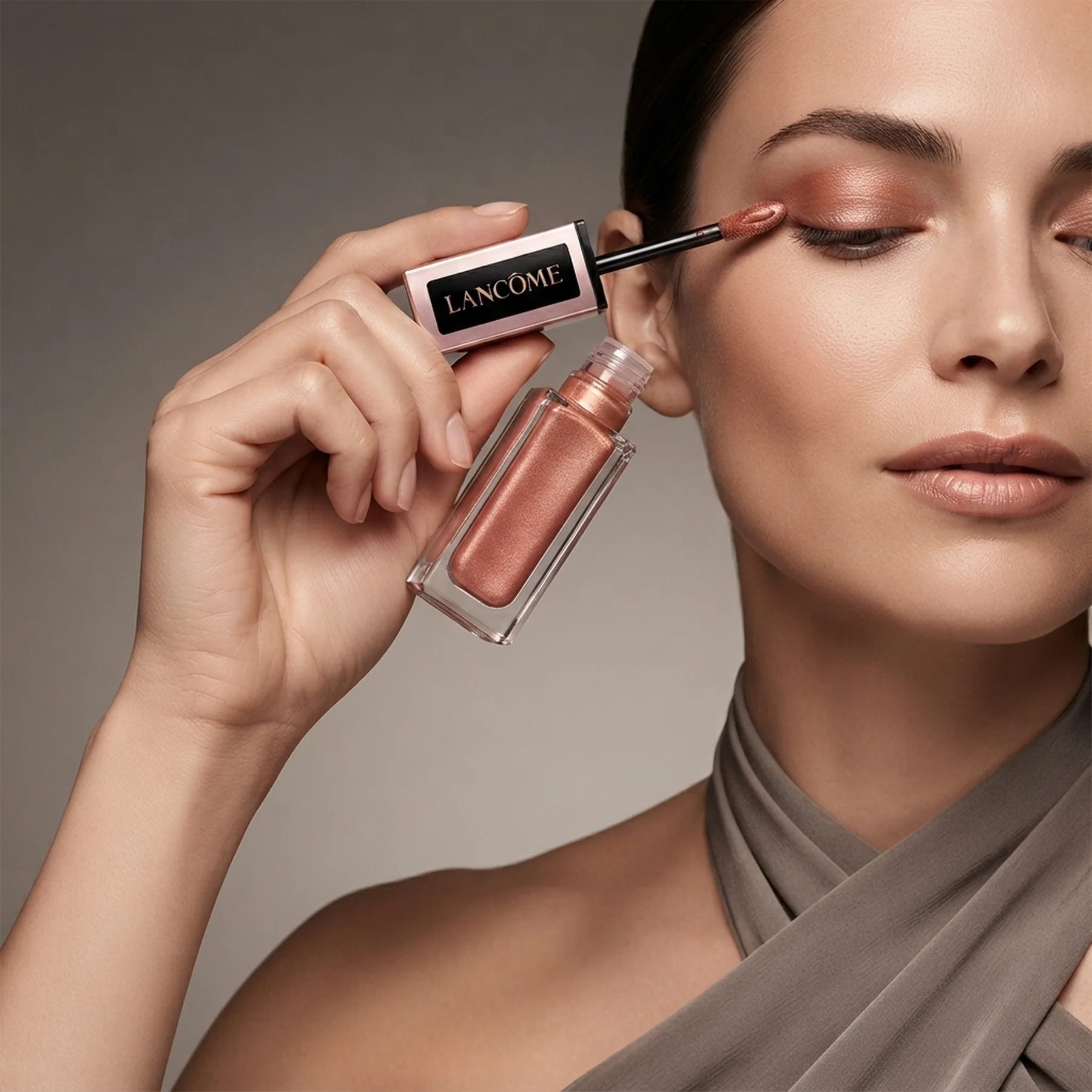 Жидкие тени Lancome Idole Tint Liquid Eye-blusher 7 мл 09 Strawberry Latte