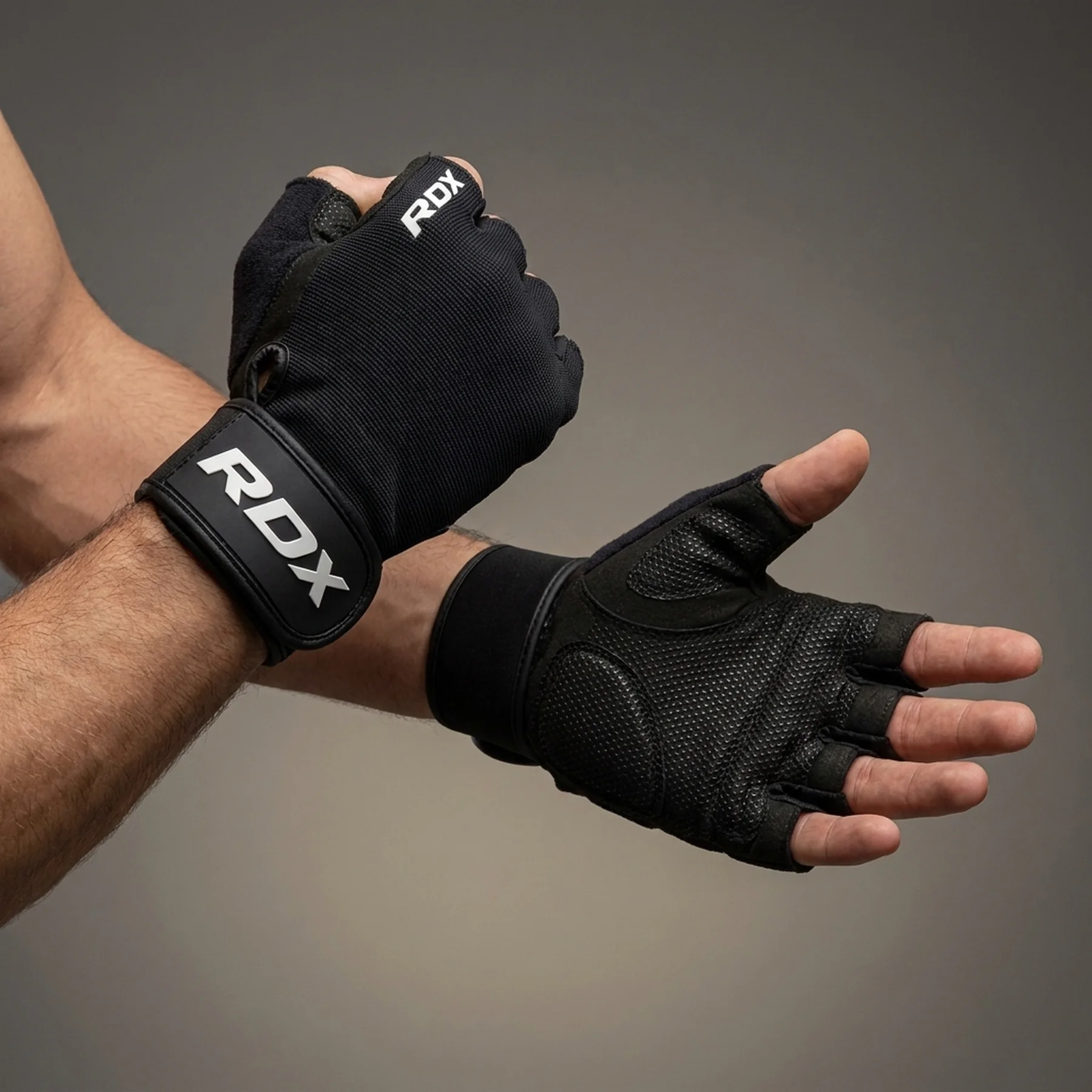 Рукавички для фітнесу RDX T2 Half Black PLUS-S