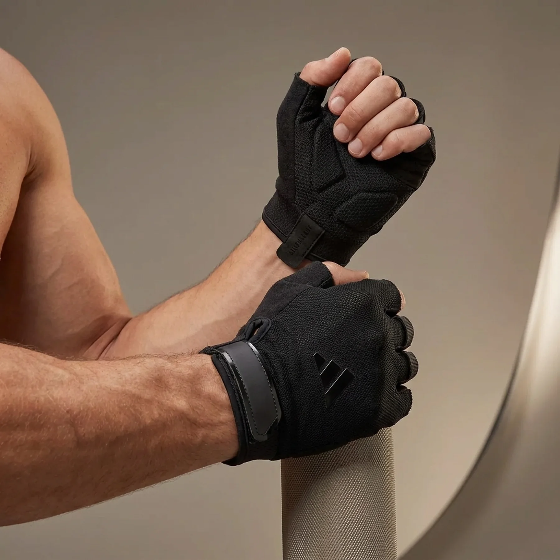 Рукавички для тренінгу Adidas Essential Training Gloves