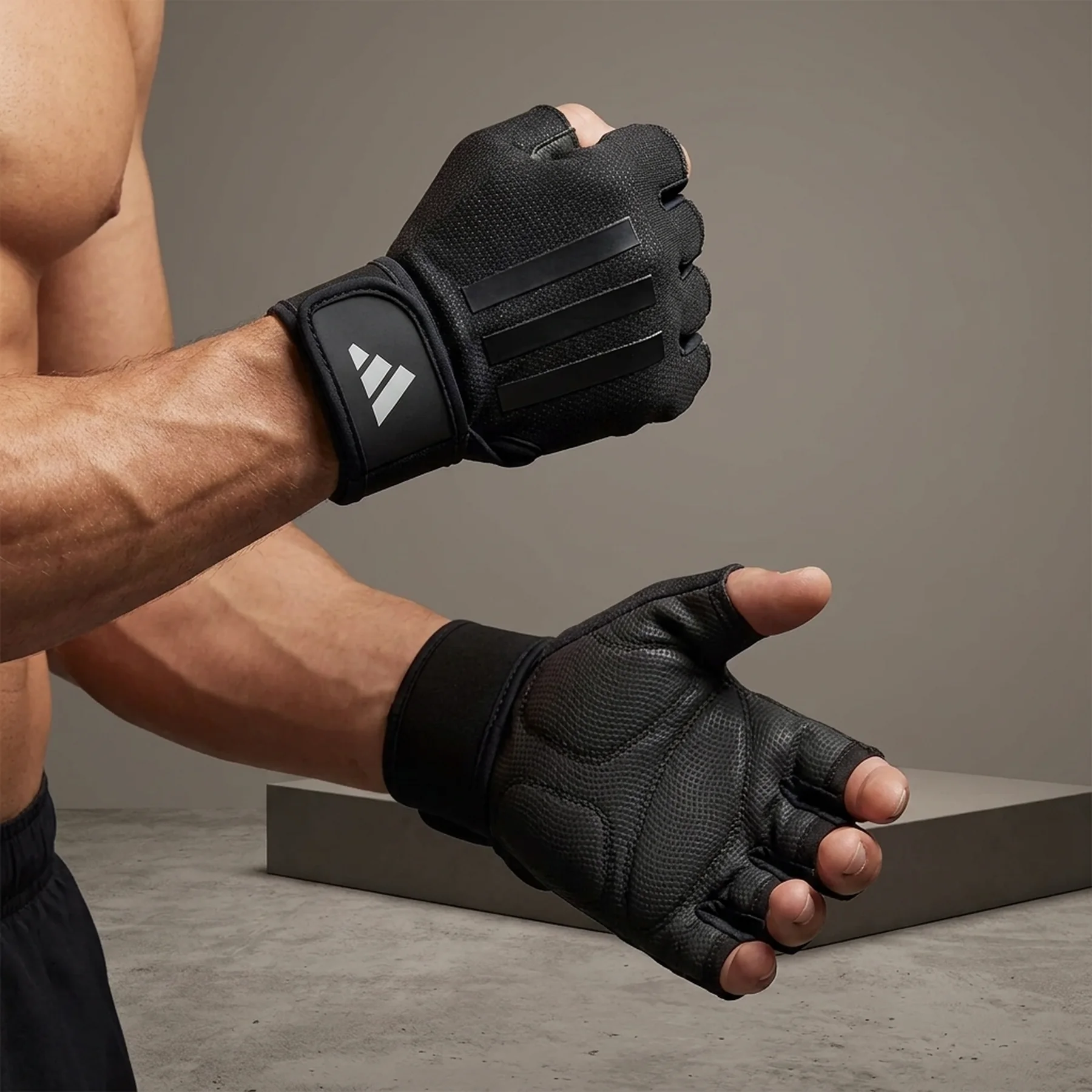 Рукавиці для тренінгу Adidas Elite Training Gloves (ADGB-14244-NL)