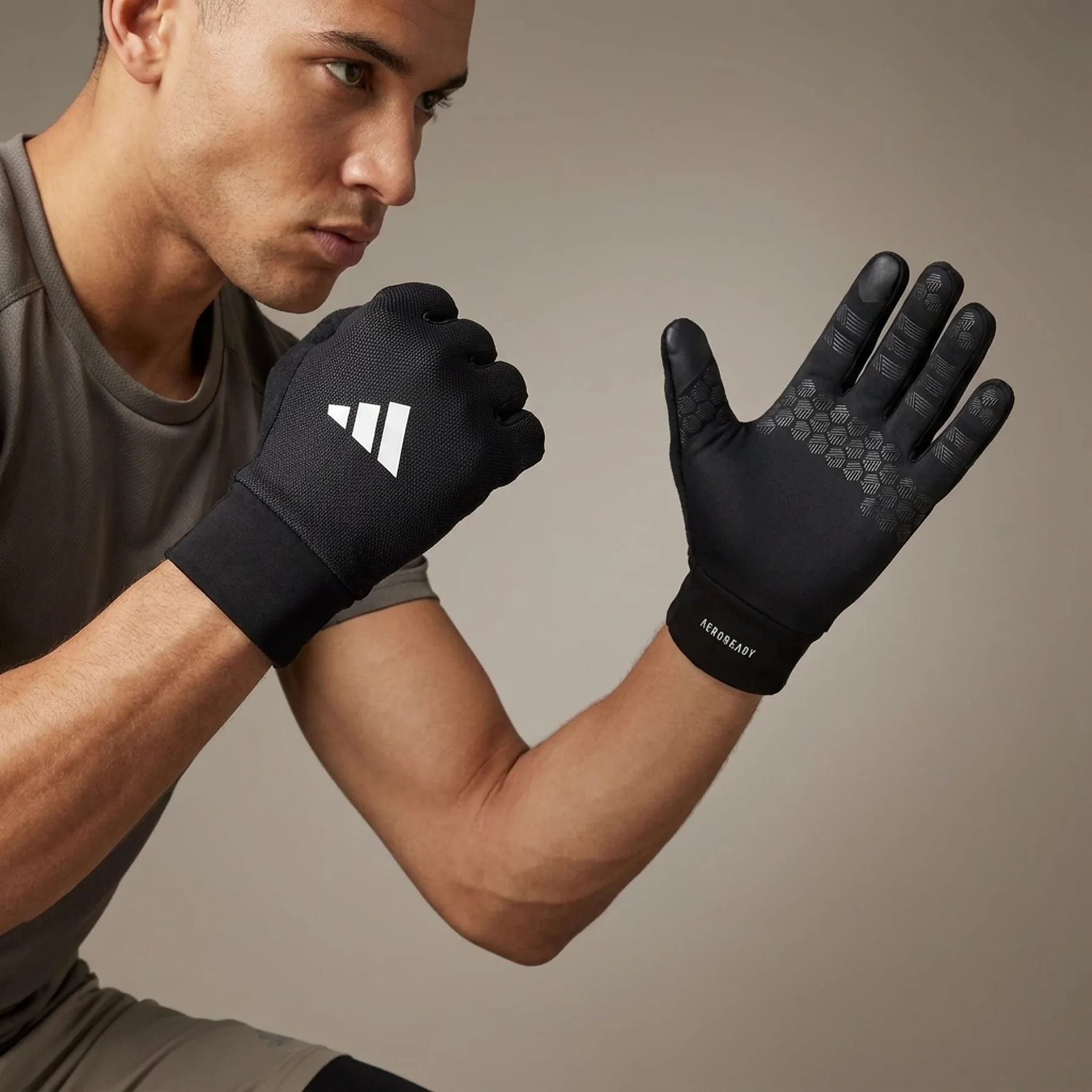 Рукавиці для тренінгу Adidas Full Finger Essential Gloves (ADGB-12826-NL)