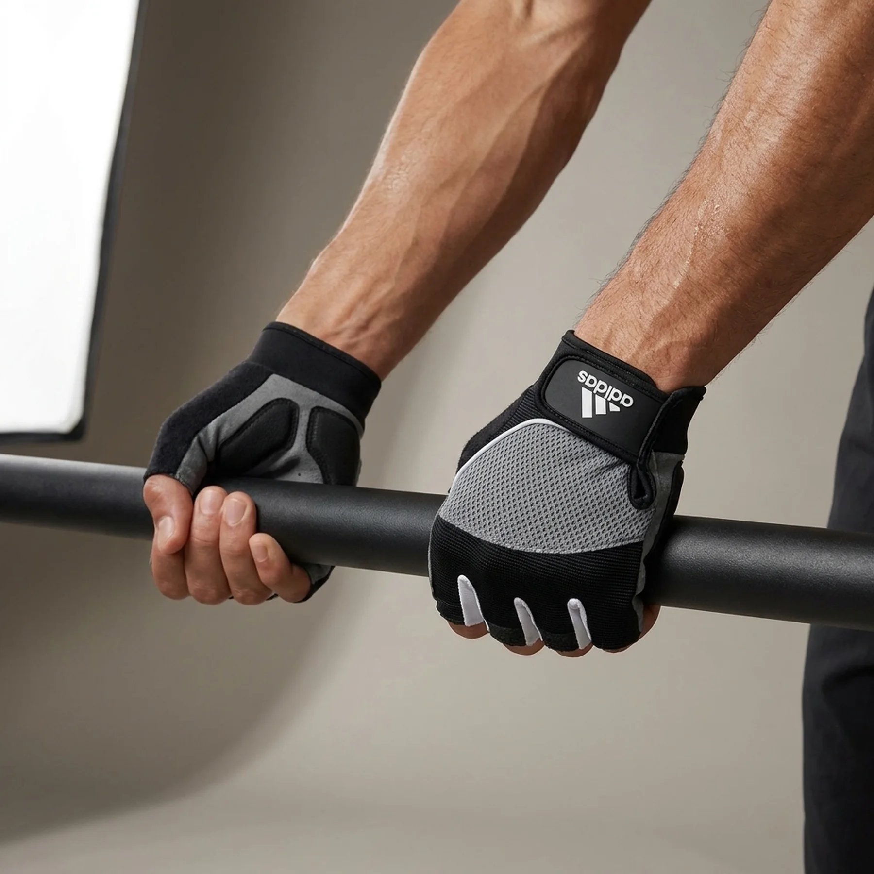 Рукавиці для тренінгу Adidas Performance Training Gloves (ADGB-15011GR)