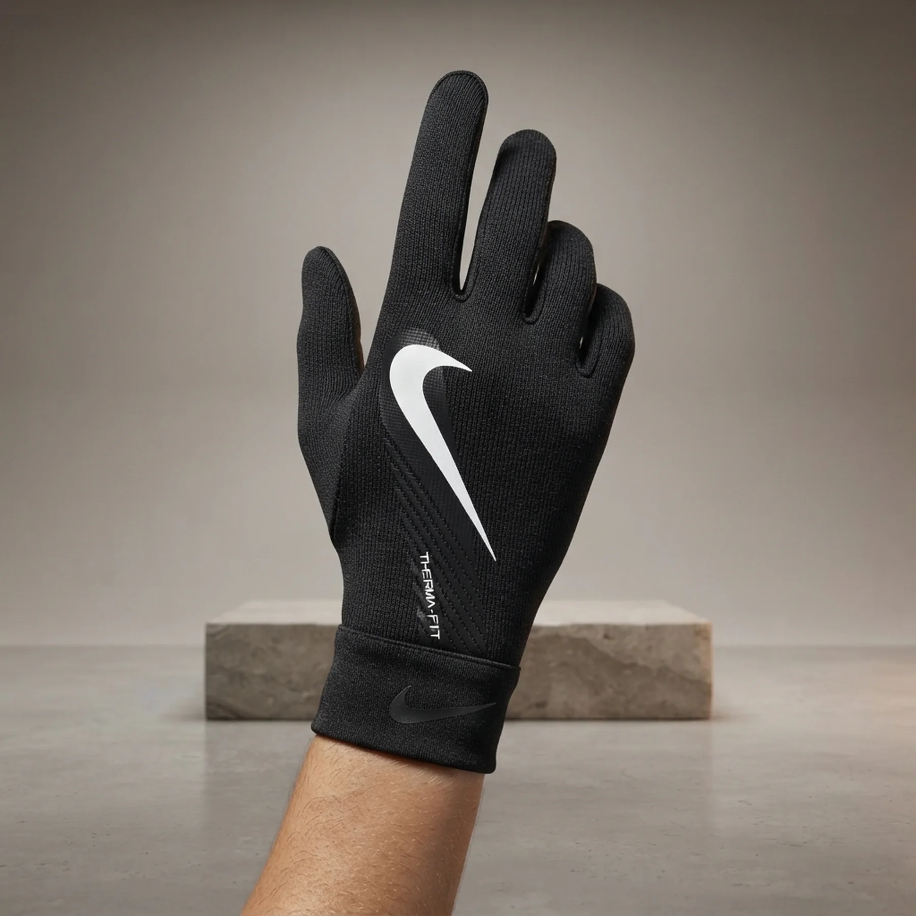 Рукавиці Nike Academy Hyperwarm (DQ6066-010)