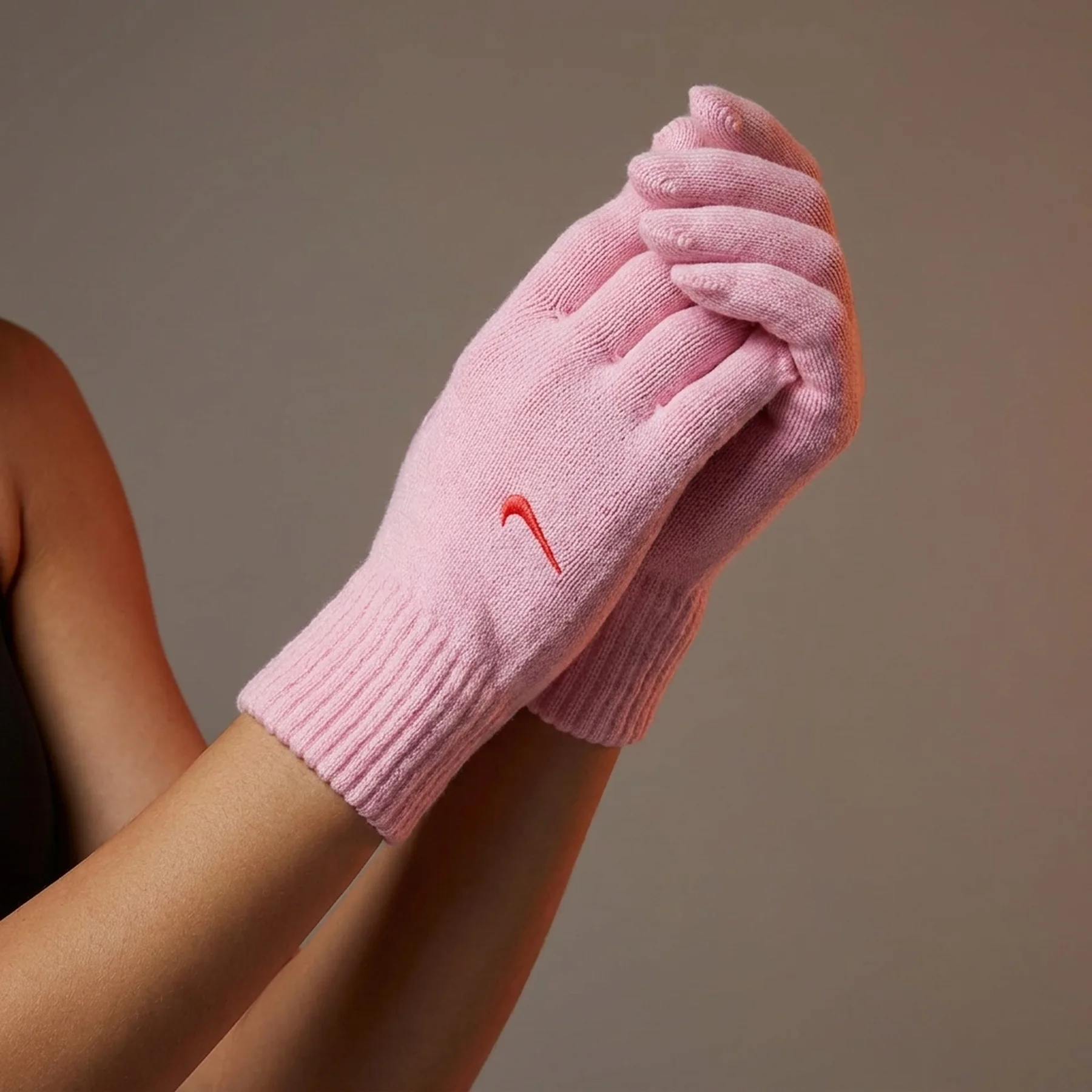 Рукавиці Nike Knit Swoosh Tg 2.0 Pink (N.100.0667.634)