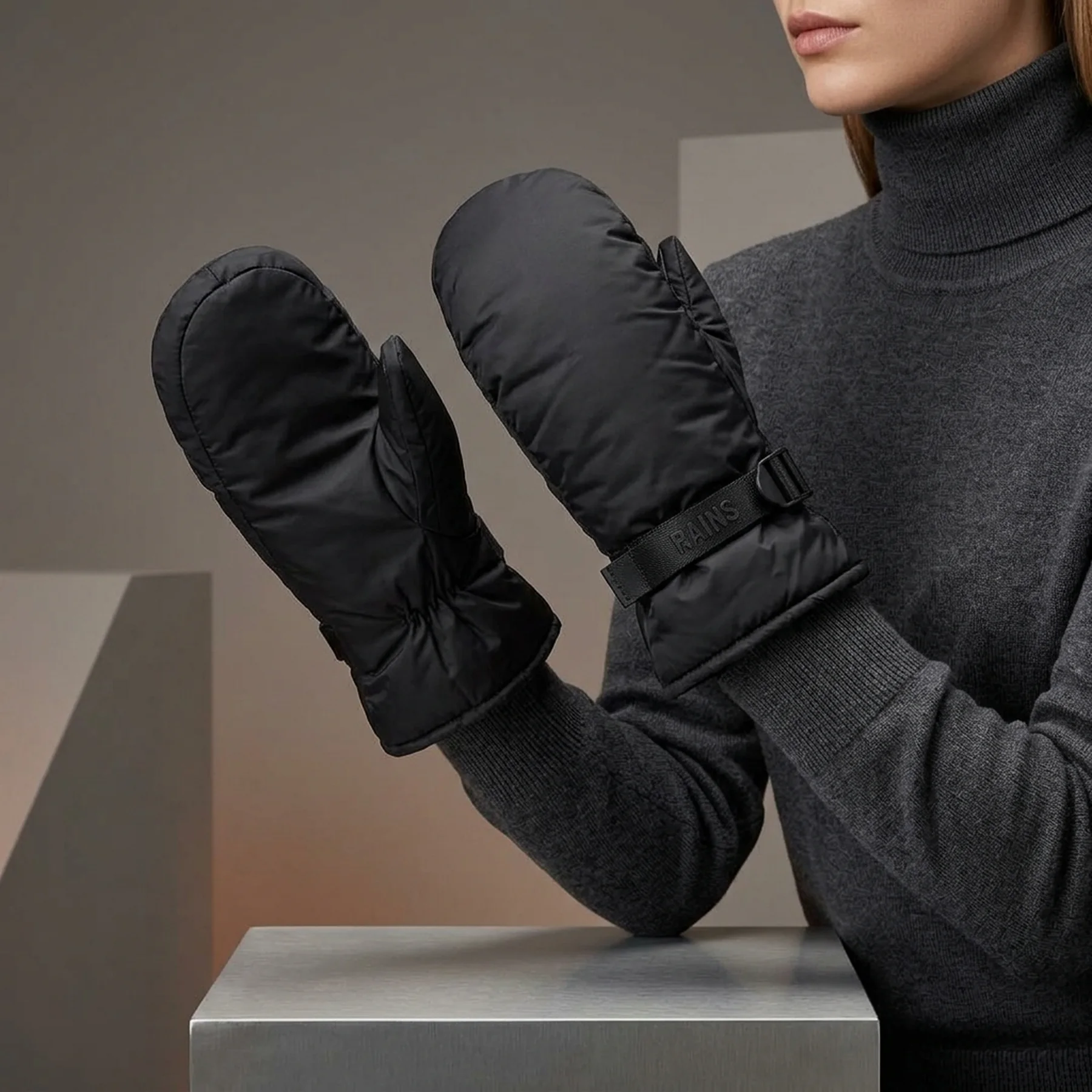 Рукавиці Rains Vardo Mittens W2t3 (16170-01)