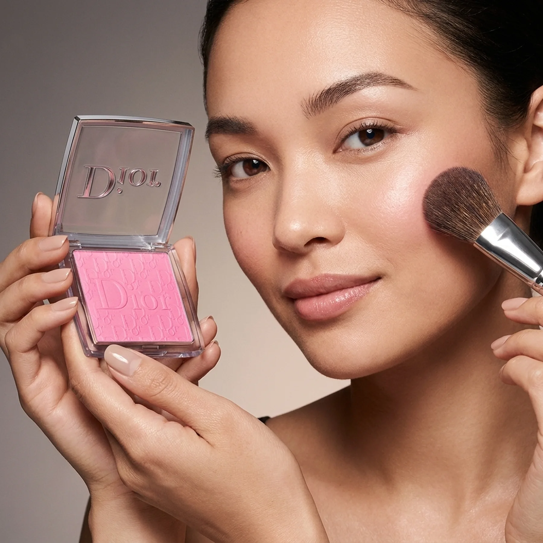 Румяна Dior Backstage Rosy Glow Blush 4.5 г 001 Pink