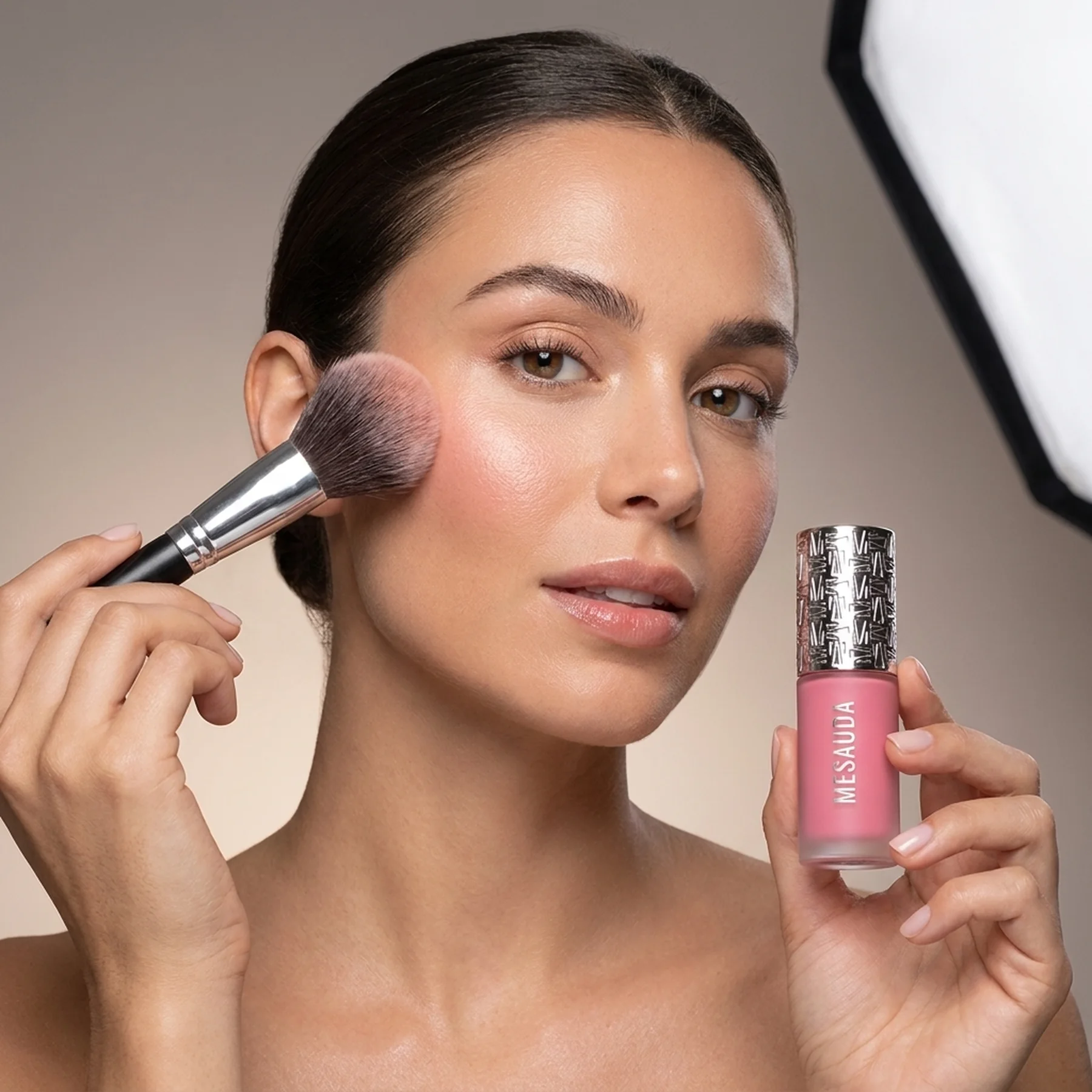 Румяна MESAUDA Flush of Blush 8 мл 102 Petal Pink