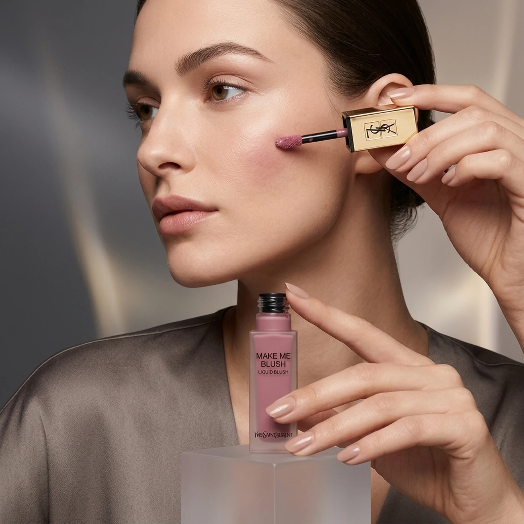 Румяна Yves Saint Laurent Make Me Blush Liquid Blush 15 мл 44 Nude Lavalliere