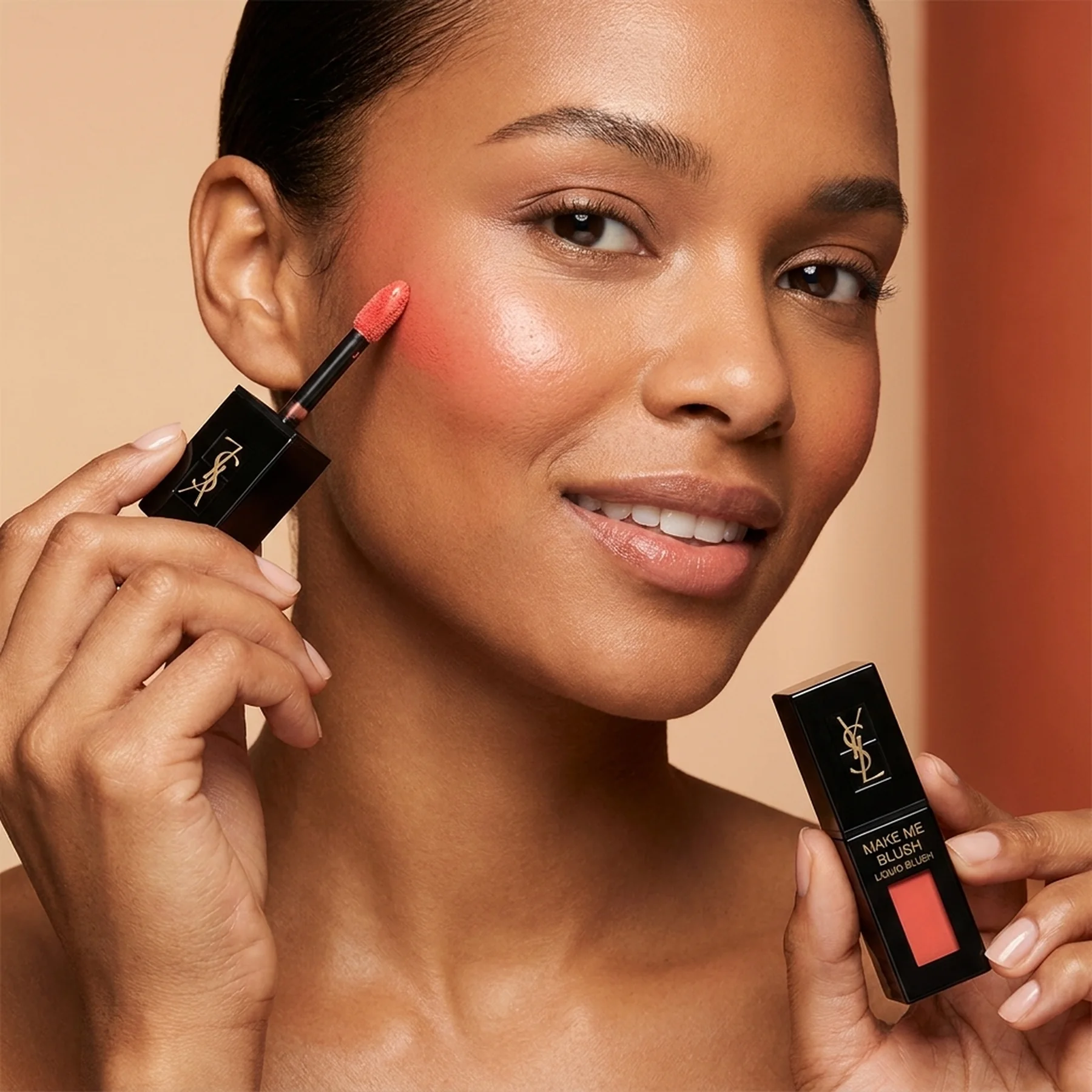 Румяна Yves Saint Laurent Make Me Blush Liquid Blush 15 мл 74 Hibiscus Heat
