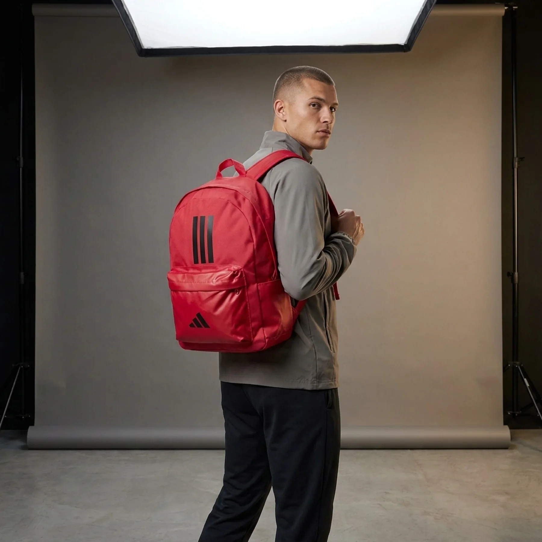 Рюкзак Adidas Clsc Bars 3S 27,5L (IS7043)