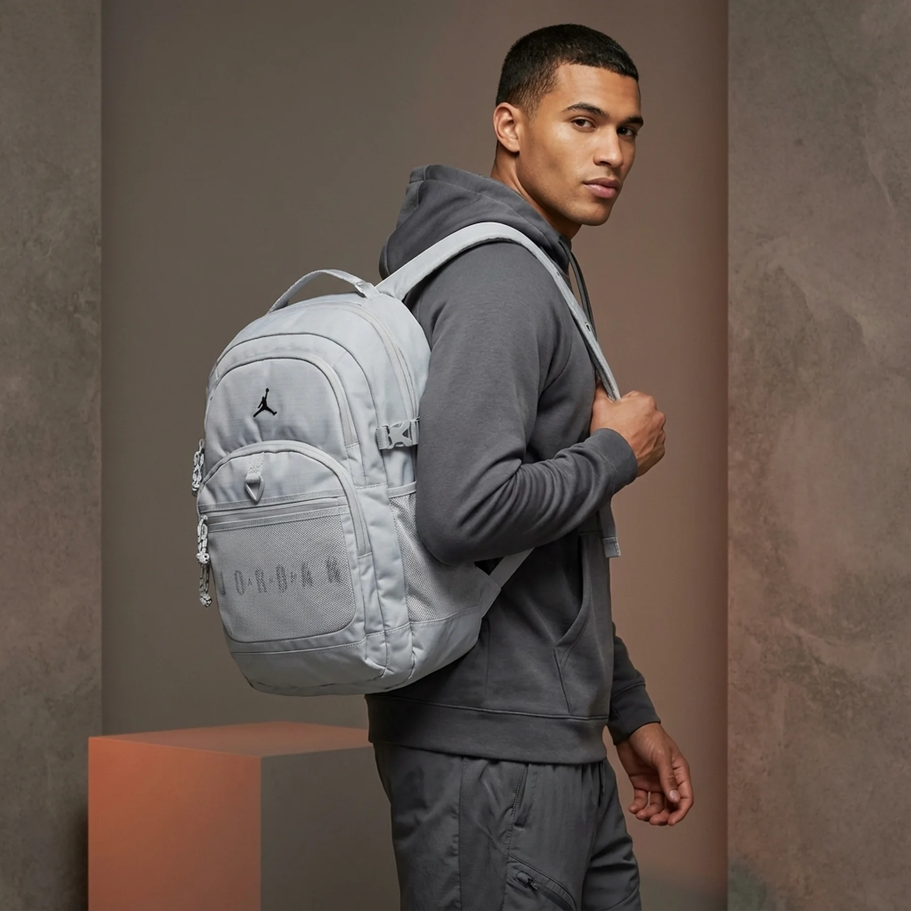 Рюкзак Jordan Blacktop Backpack (25L) (LM9047-G3A)