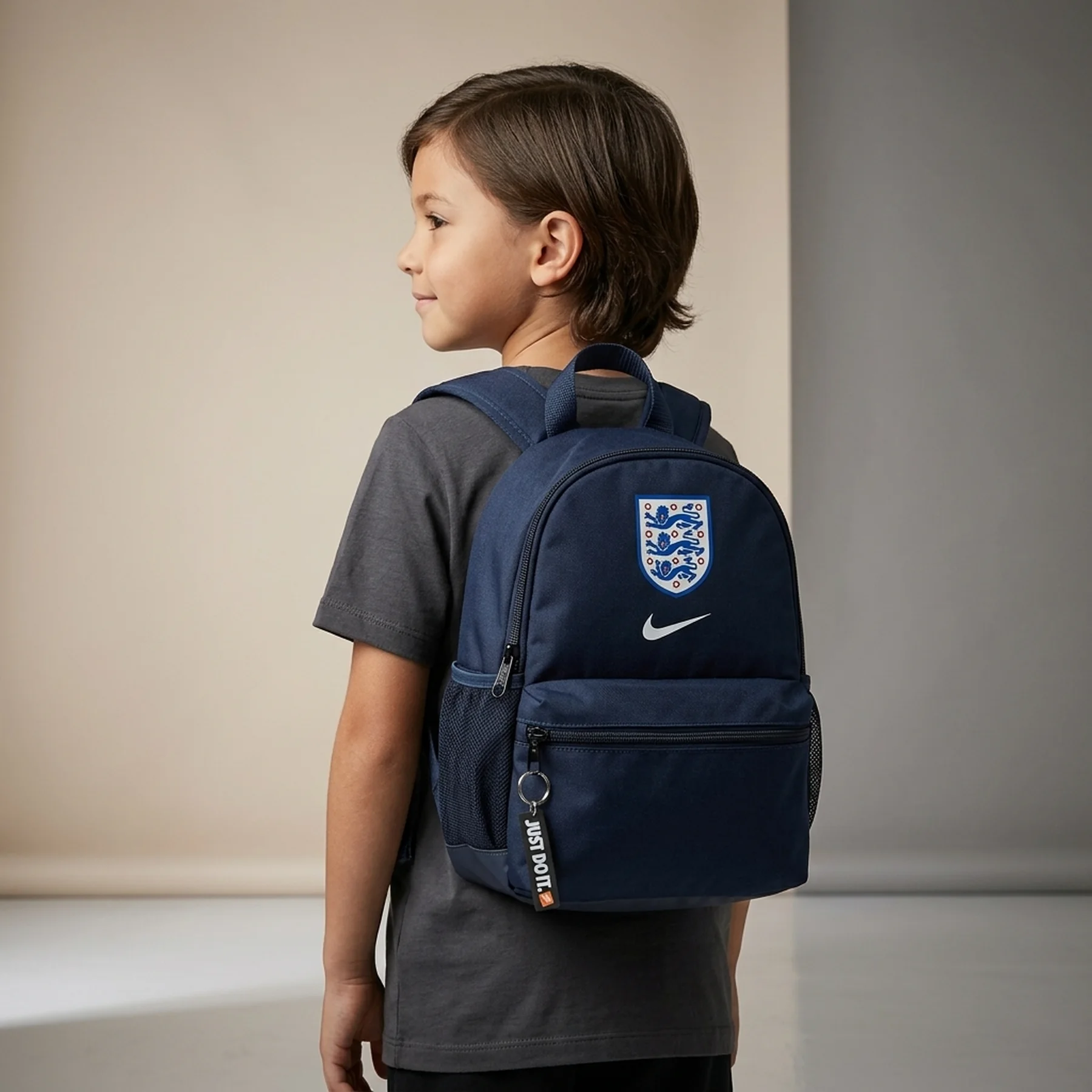 Рюкзак Nike ENT Y NK JDI MINI BKPK 11L темно-синій Діт 23 x 12 x 32 см (HV2238-451)
