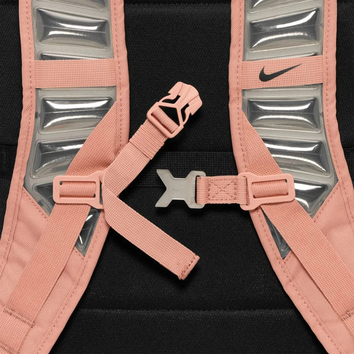 Рюкзак Nike NK VARSITY ELITE BKPK 32L рожевий 31 х 48 х 23 см (HM9965-688)