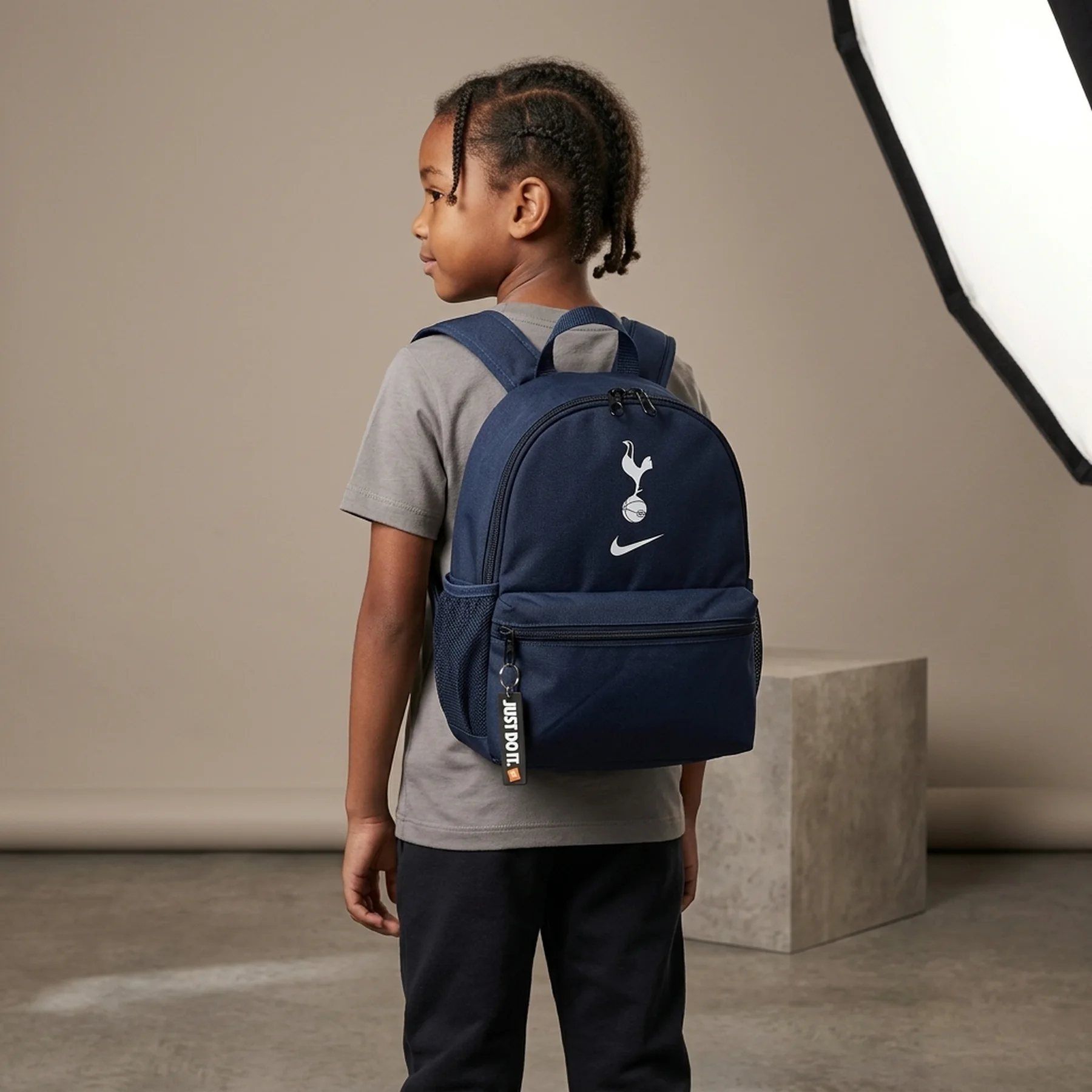 Рюкзак Nike THFC Y NK JDI MINI BKPK 11L темно-синій Діт 23 x 12 x 32 см (HV2231-451)