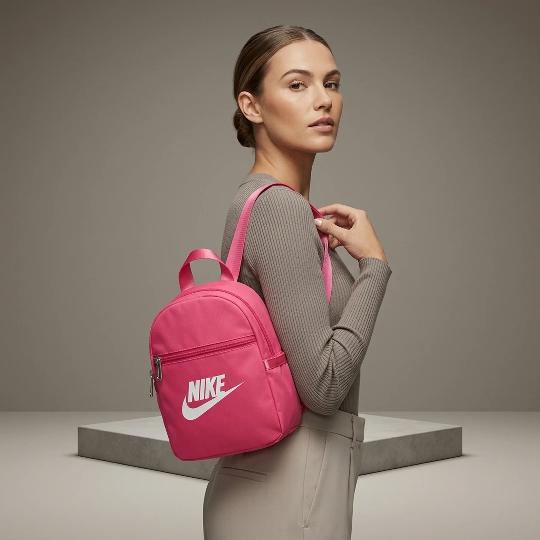 Рюкзак Nike W NSW FUTURA 365 MINI BKPK