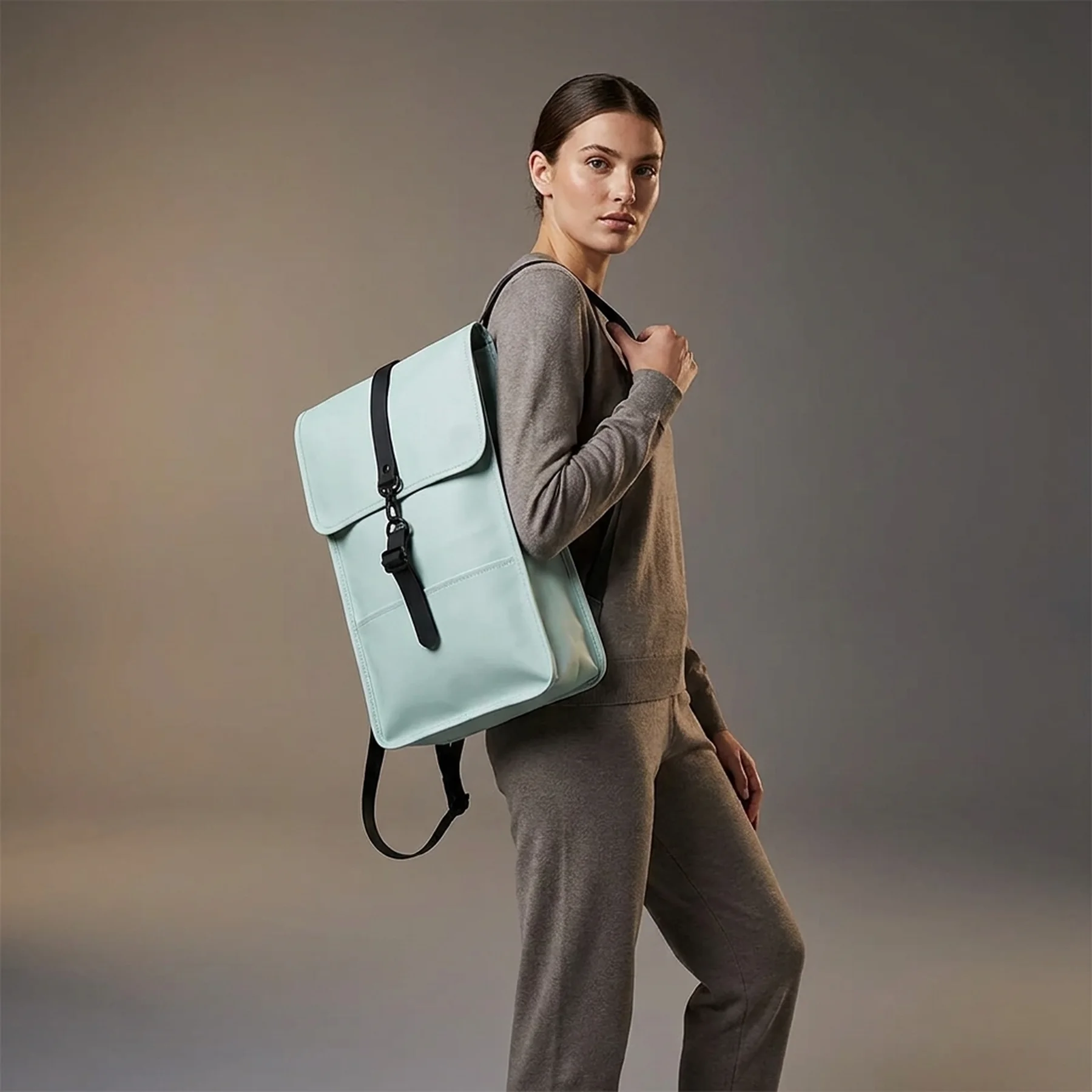 Рюкзак Rains Backpacks