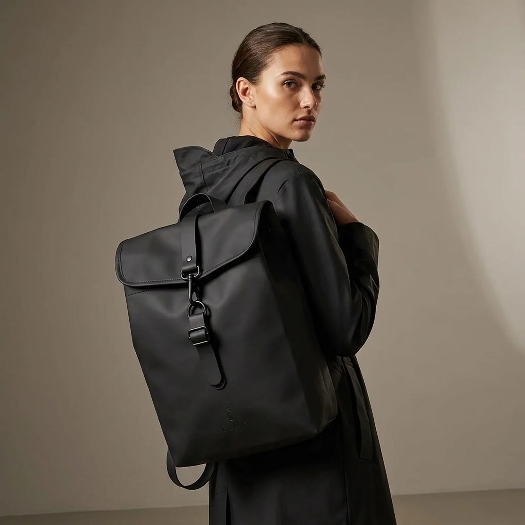 Рюкзак Rains Backpacks