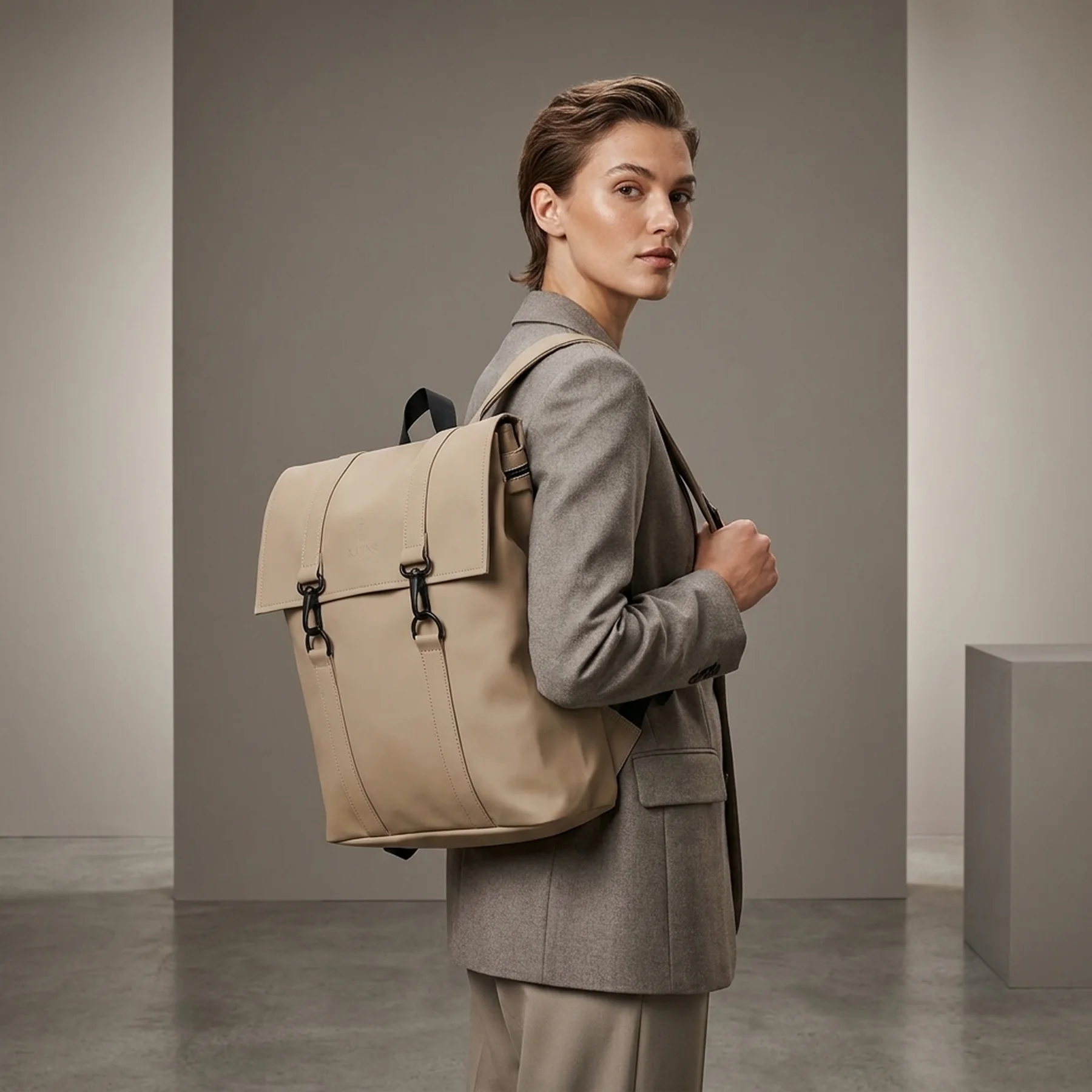 Рюкзак Rains Backpacks