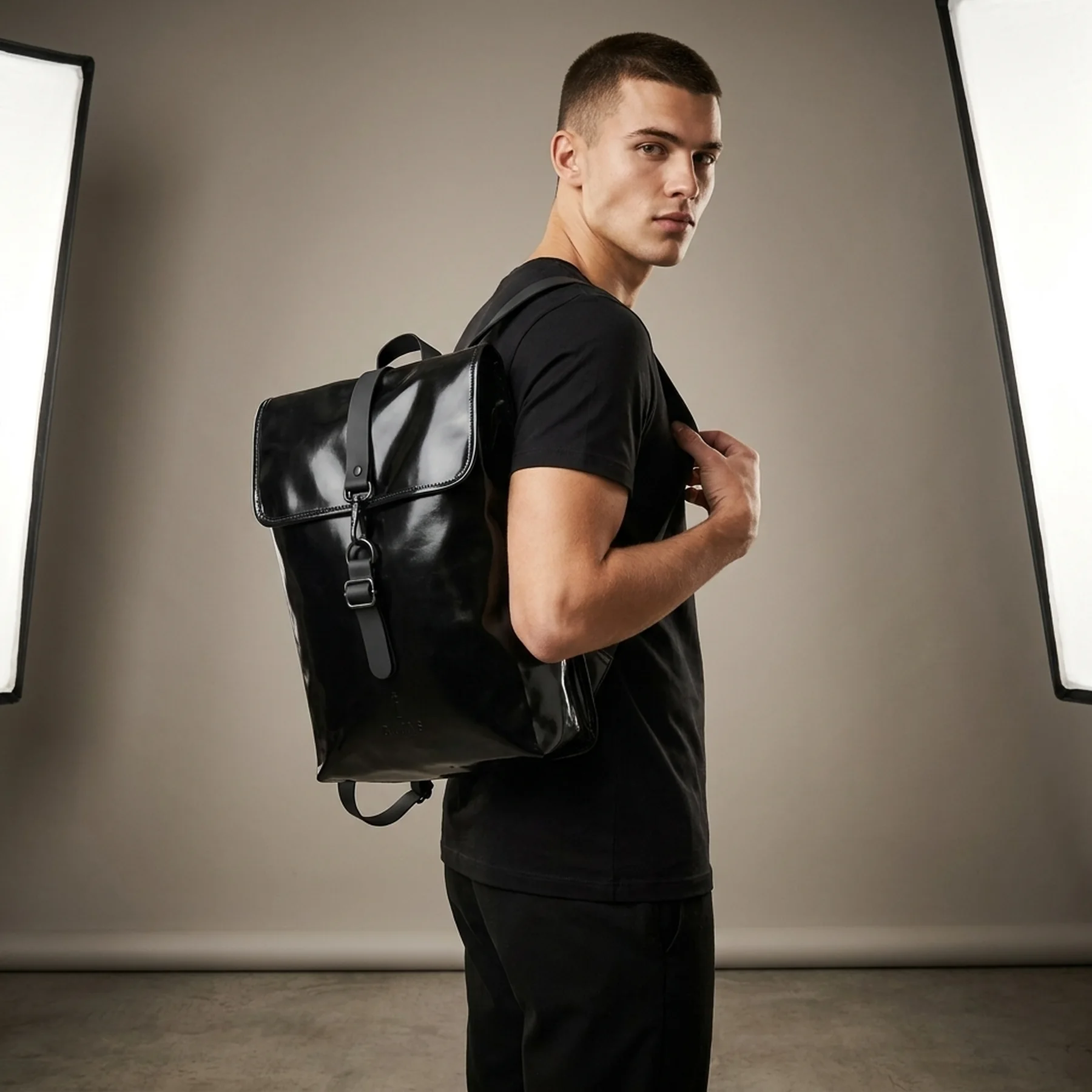 Рюкзак Rains Backpacks