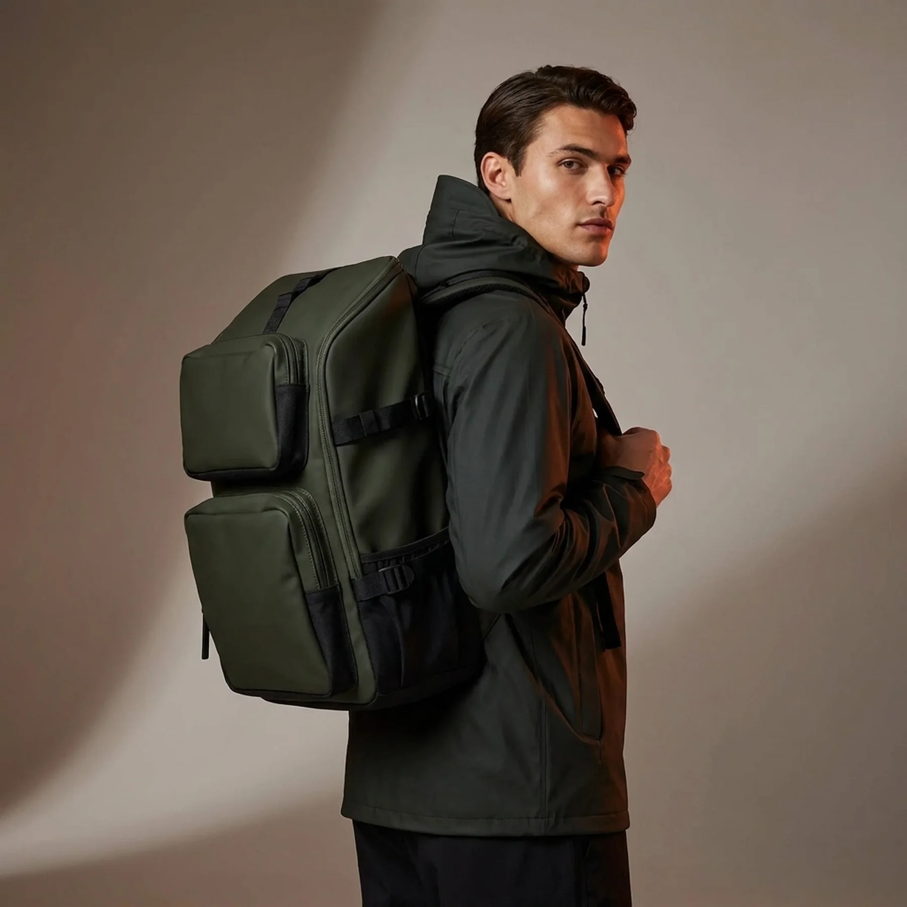 Рюкзак Rains Trail Cargo Backpack W3