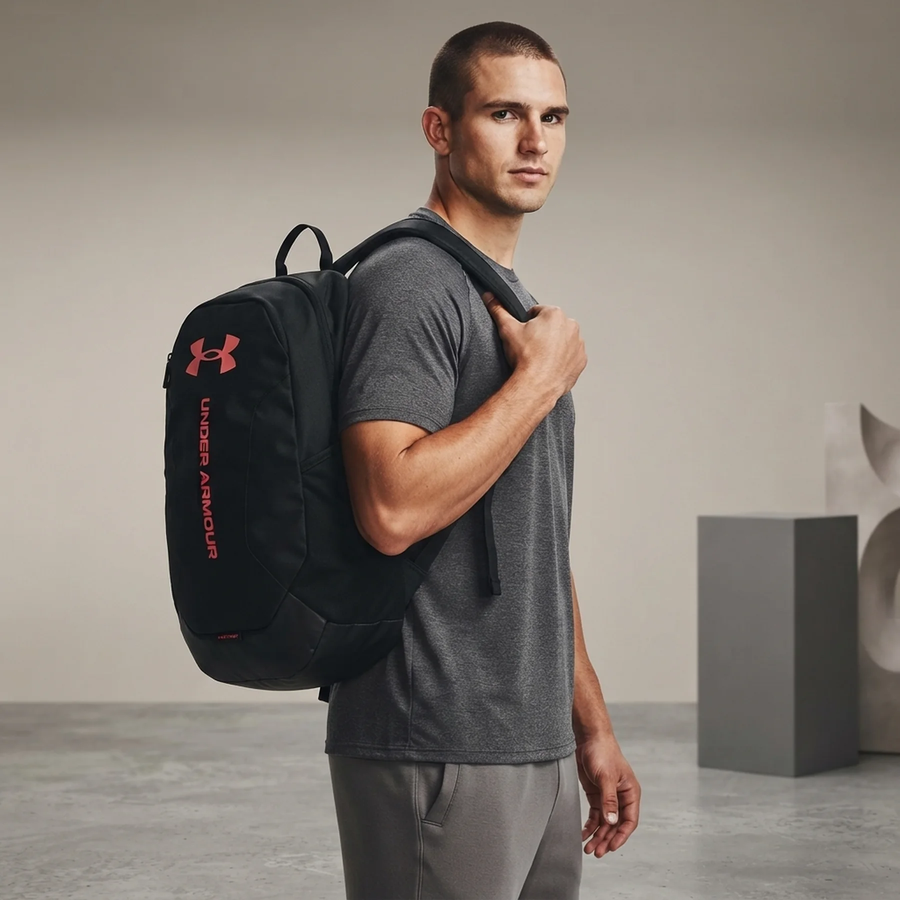 Рюкзак UA Hustle Lite Backpack 26,5L