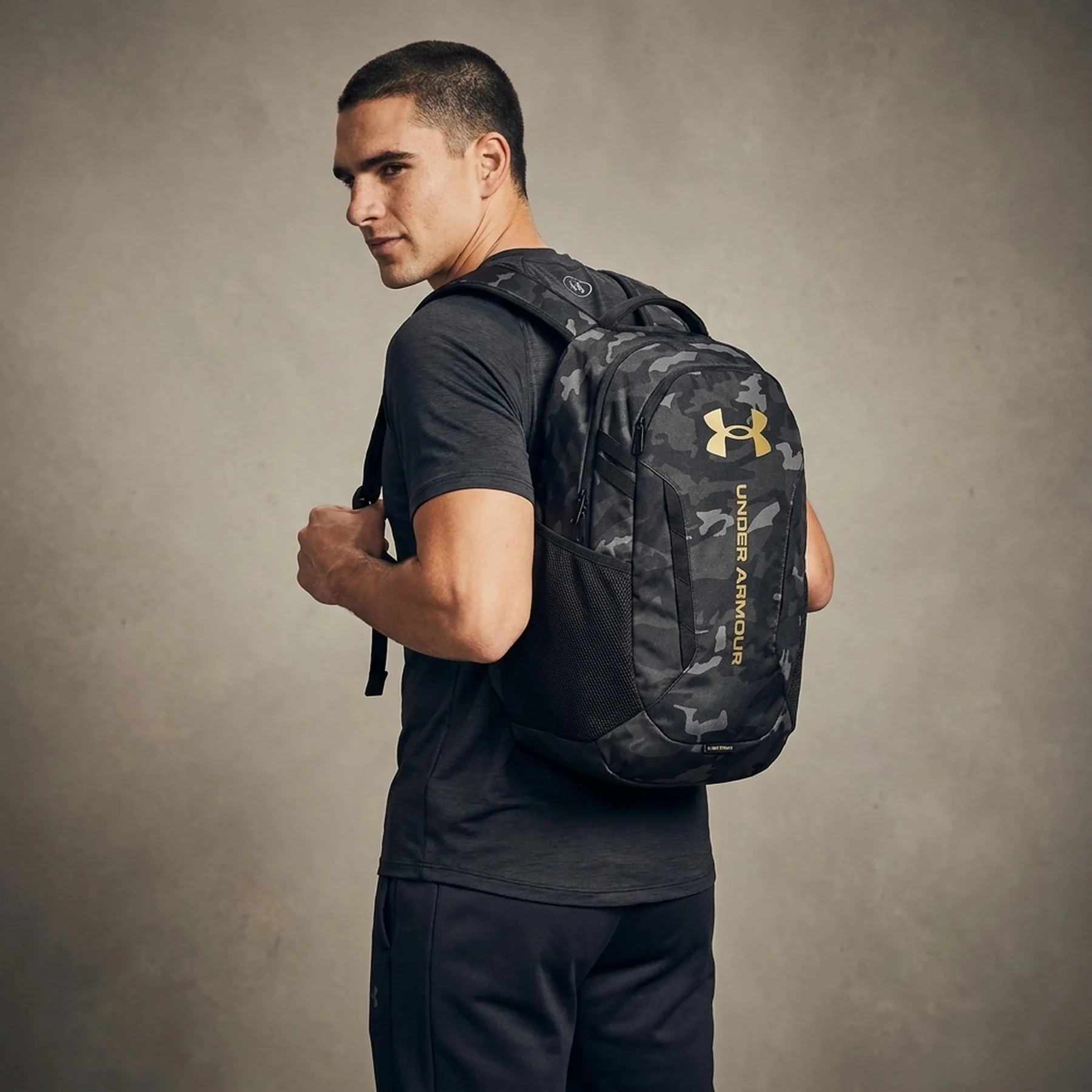 Рюкзак UA Hustle 6.0 Backpack 29L