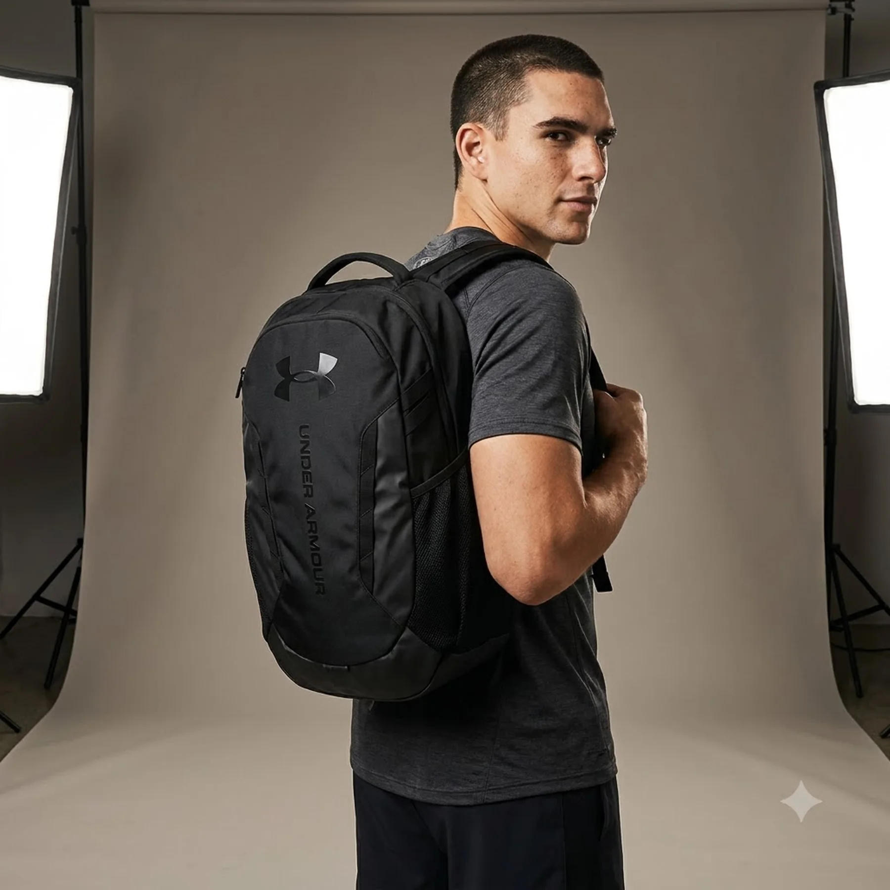 Under Armour Hustle 6.0 Backpack