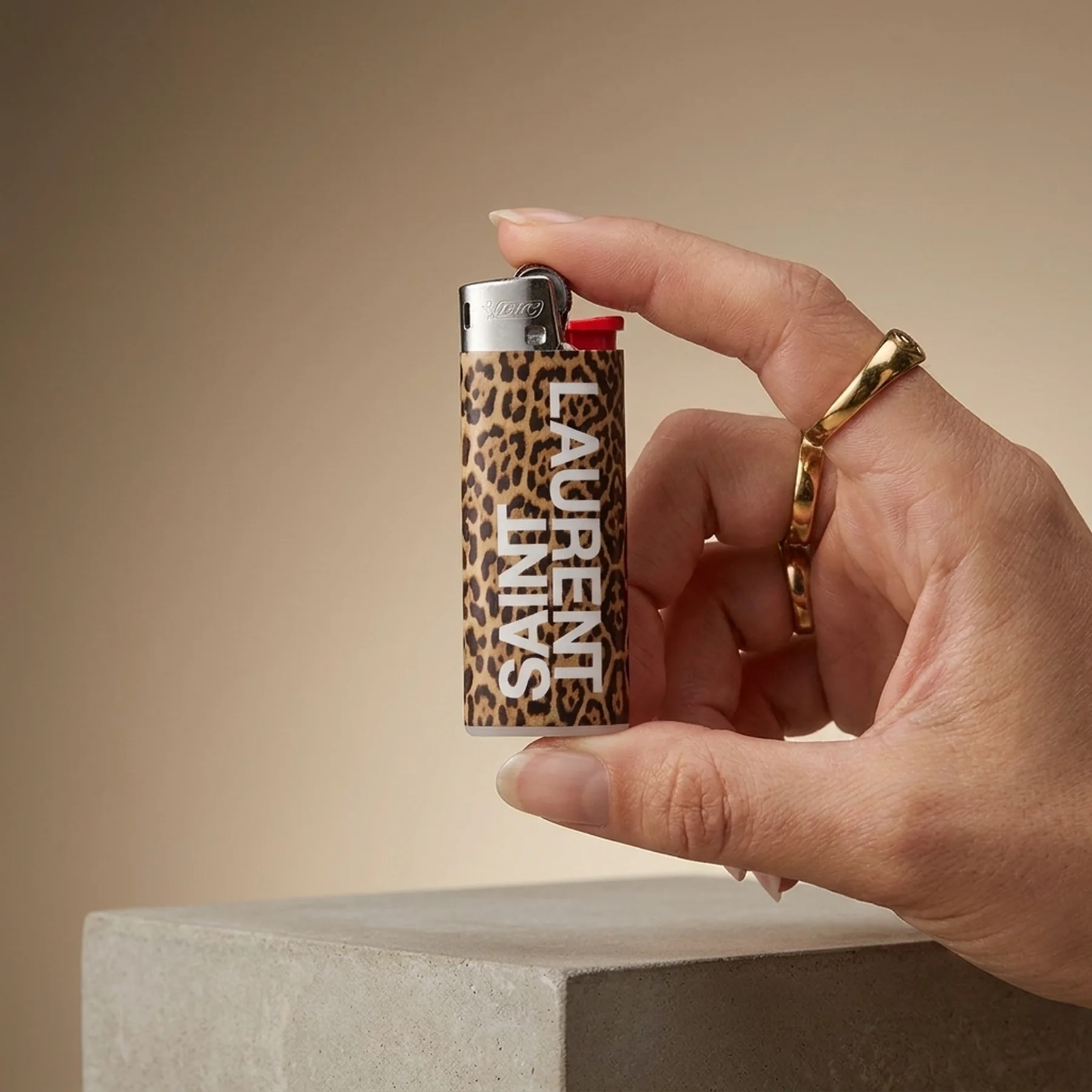 Аксесуар Saint Laurent Lighter Leopard