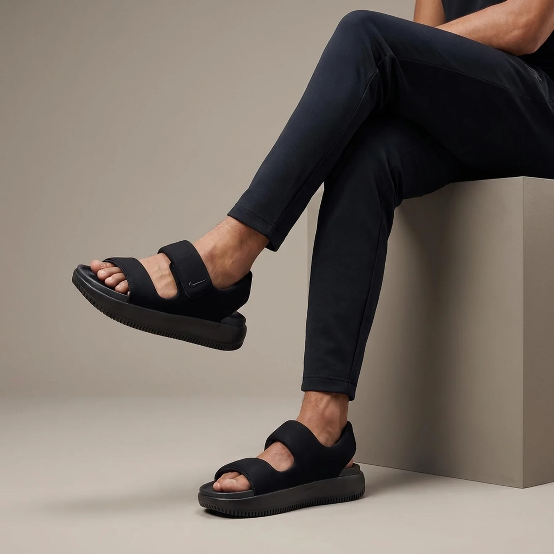 Сандалі чоловічі Nike Calm (FJ6044-001)