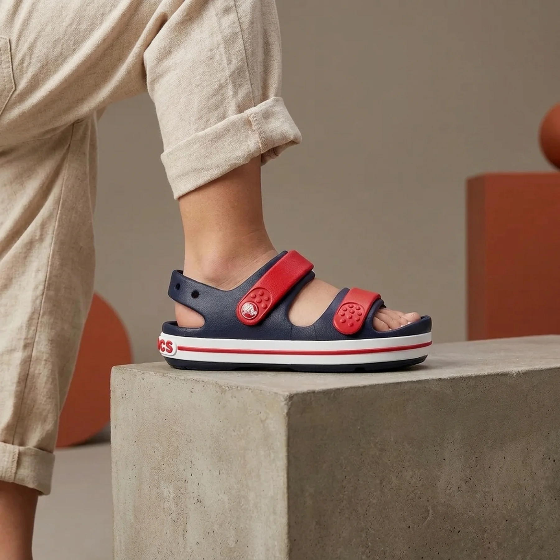 Сандалі дитячі Crocband Cruiser Sandal K Sdt 209423-4OT-Navy/Varsity Red CROCS C11 (28-29) Темно-синій
