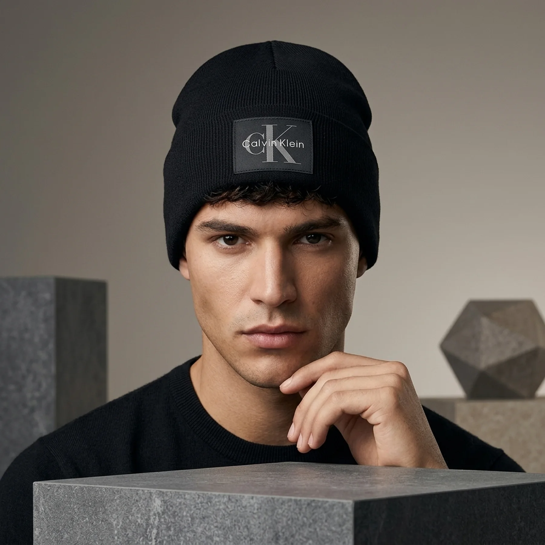 Шапка Calvin Klein Black