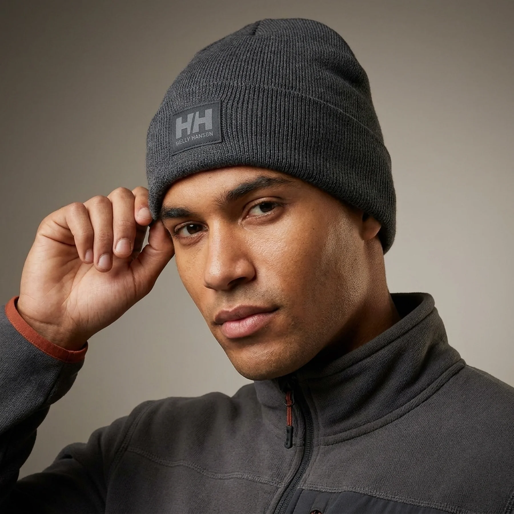Шапка HELLY HANSEN BRAND BEANIE