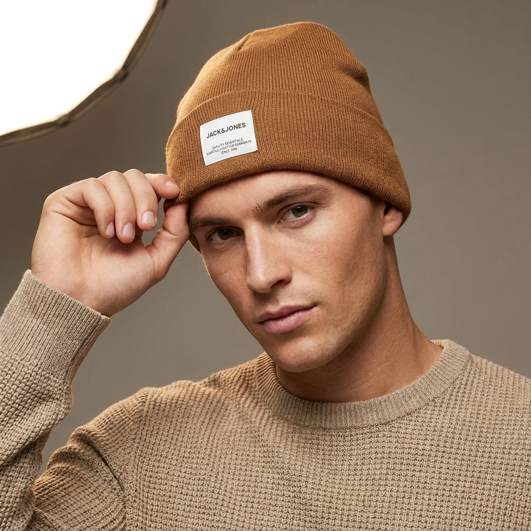 Шапка JACLONG KNIT BEANIE NOOS 12150627-Rubber Jack & Jones ONE SIZE Коричневий