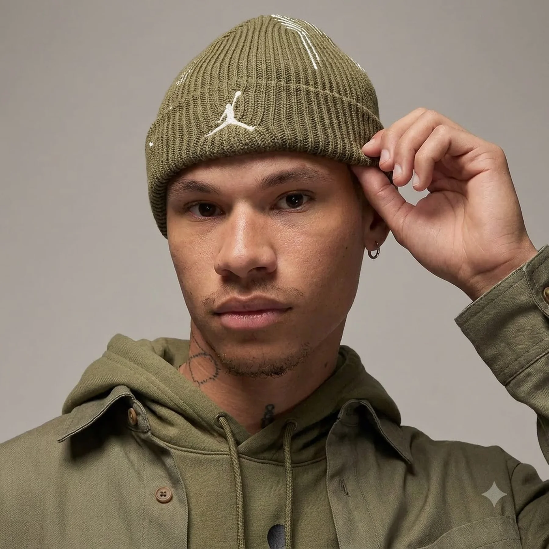 Шапка Jordan Terra Essential Beanie FZ2055-222