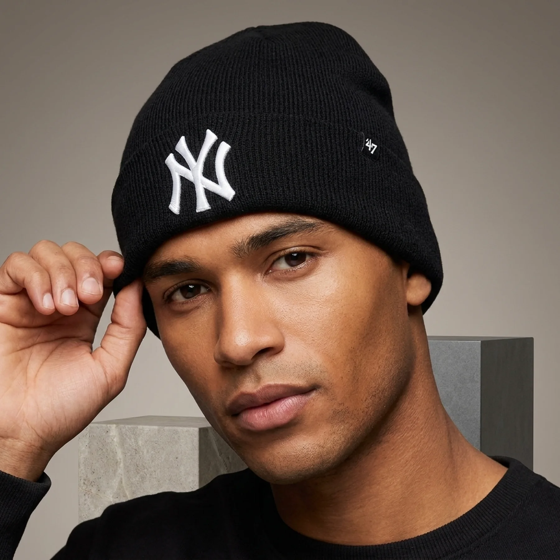 Шапка MLB NY YANKEES RAISED B-RKN17ACE-BKF 47 Brand UNI Чорний