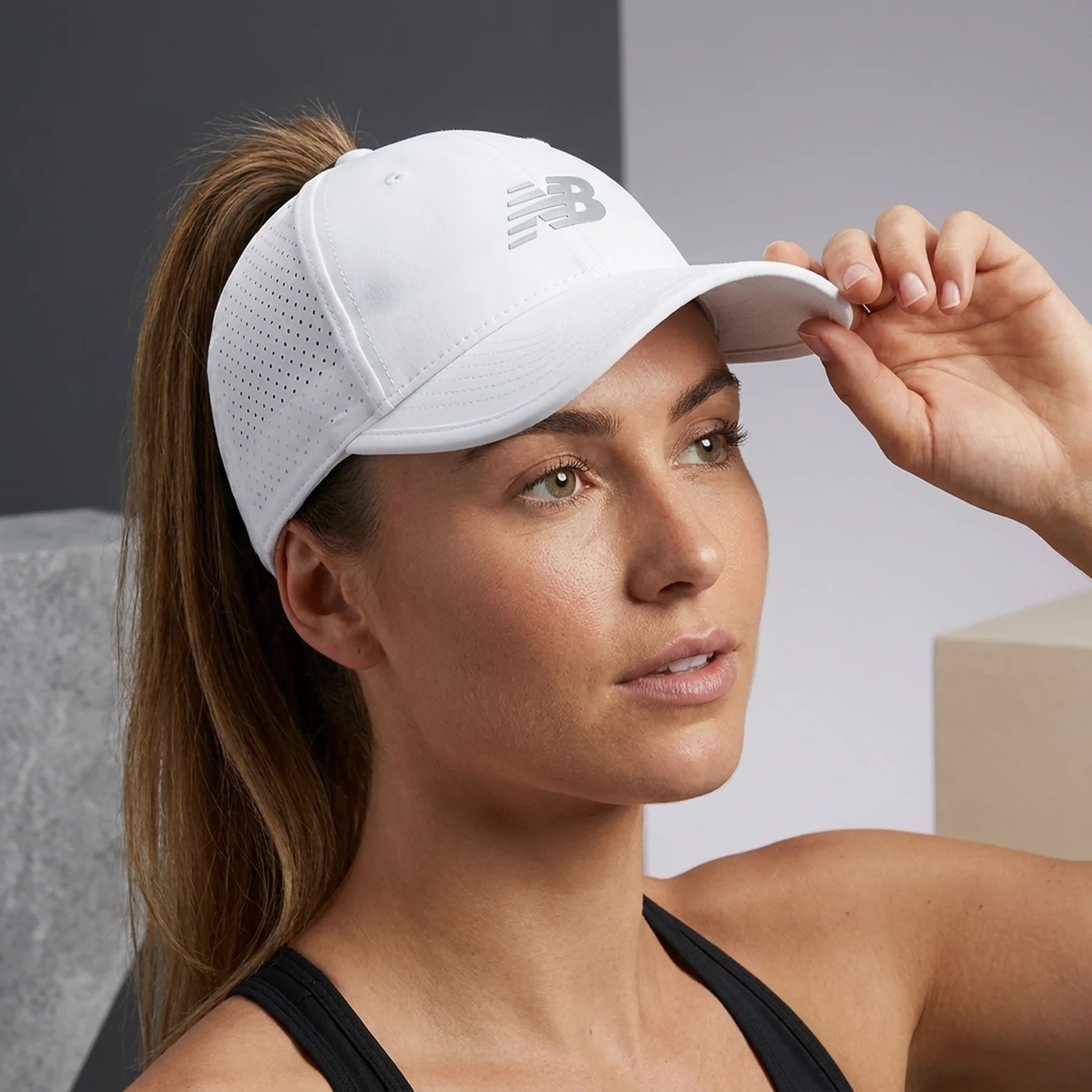 Бейсболка New Balance High Pony Perf