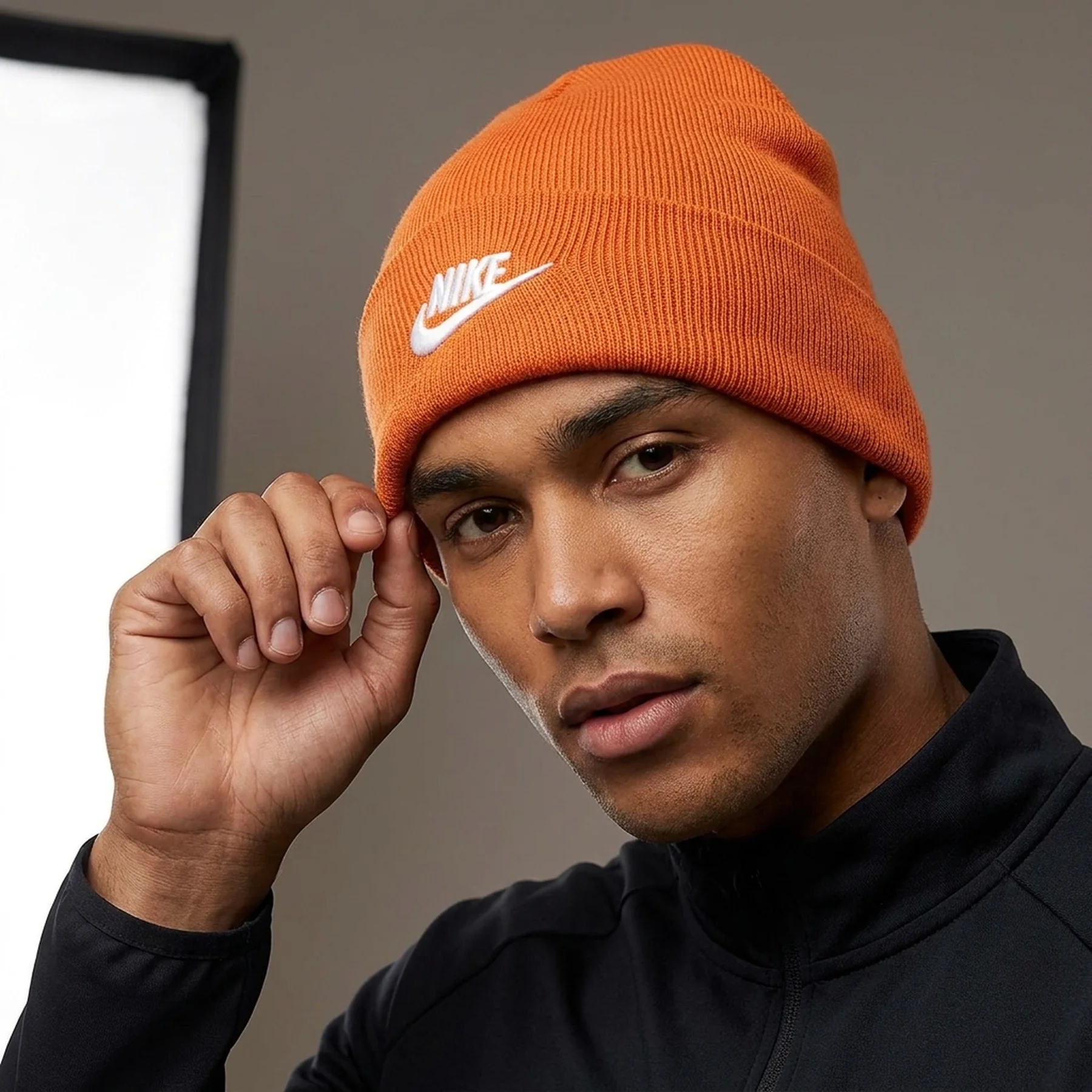 Шапка Nike U PEAK BEANIE TC FUT L