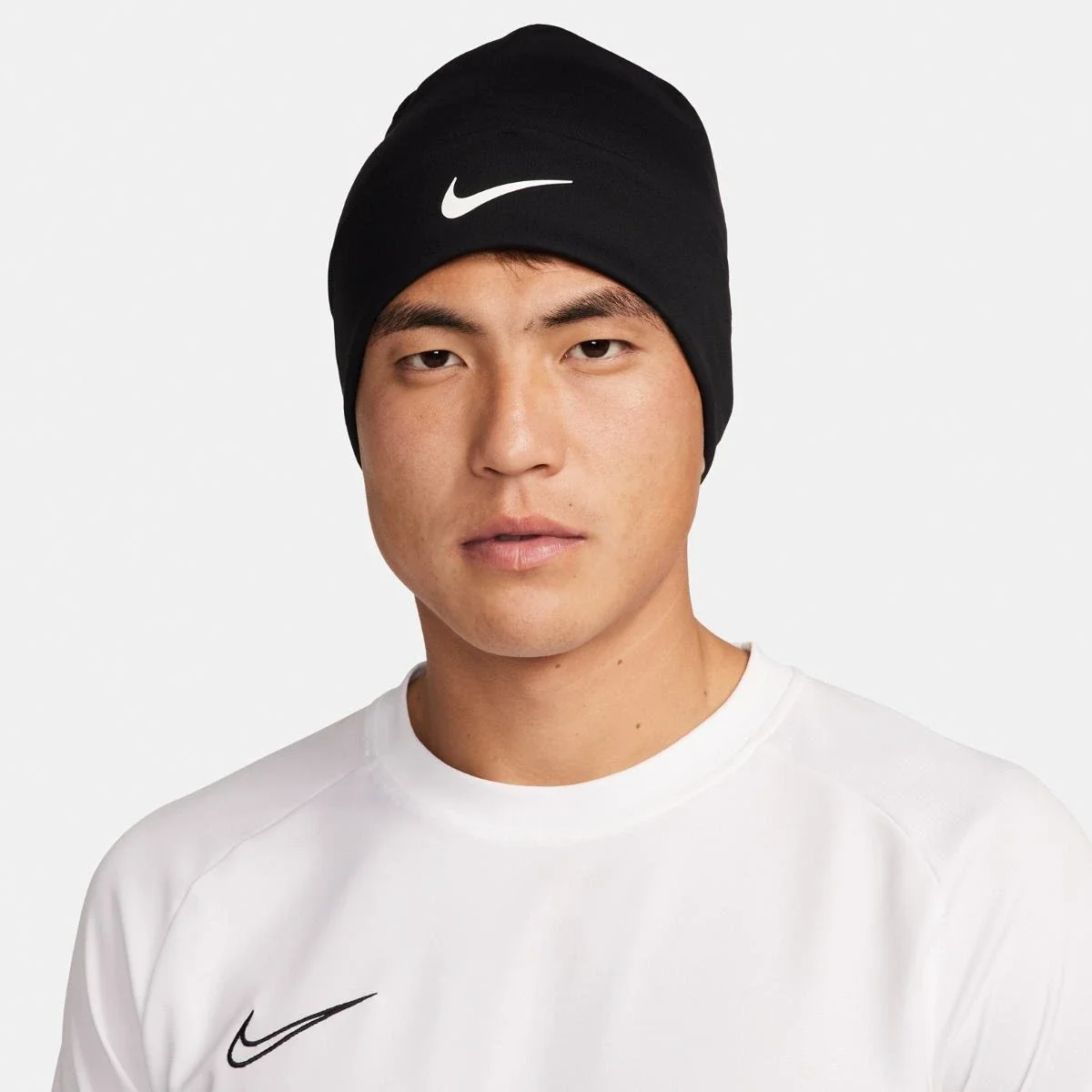 Шапка Nike Dri-Fit Peak Beanie FQ8292-010