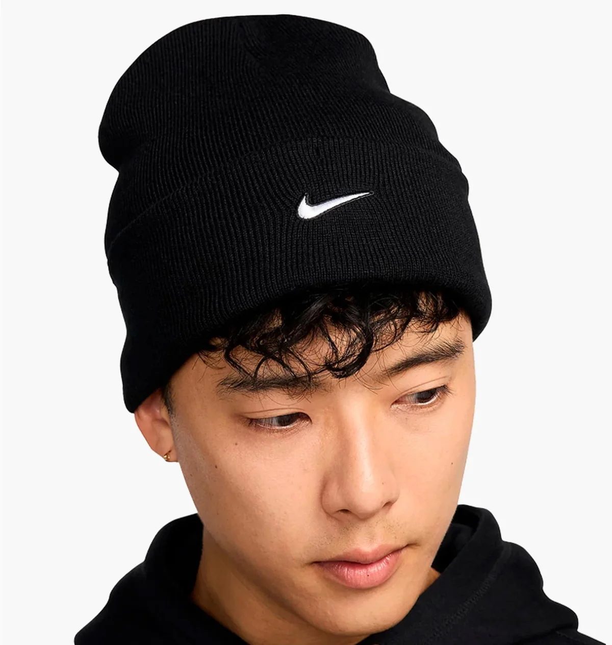 Шапка Nike Peak Swoosh Beanie HF0187-010