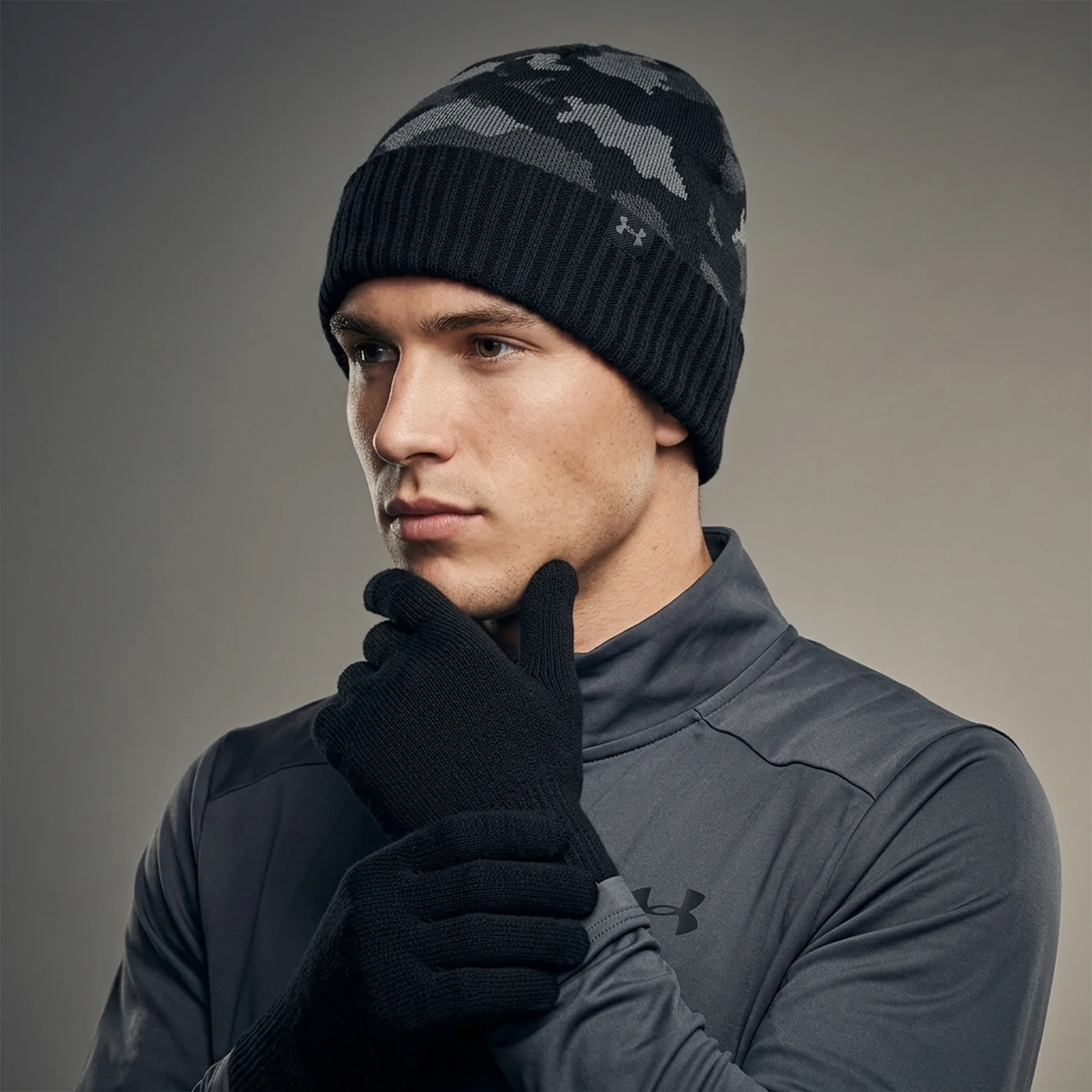 Набір шапка і рукавички UA B Beanie/Glove Combo