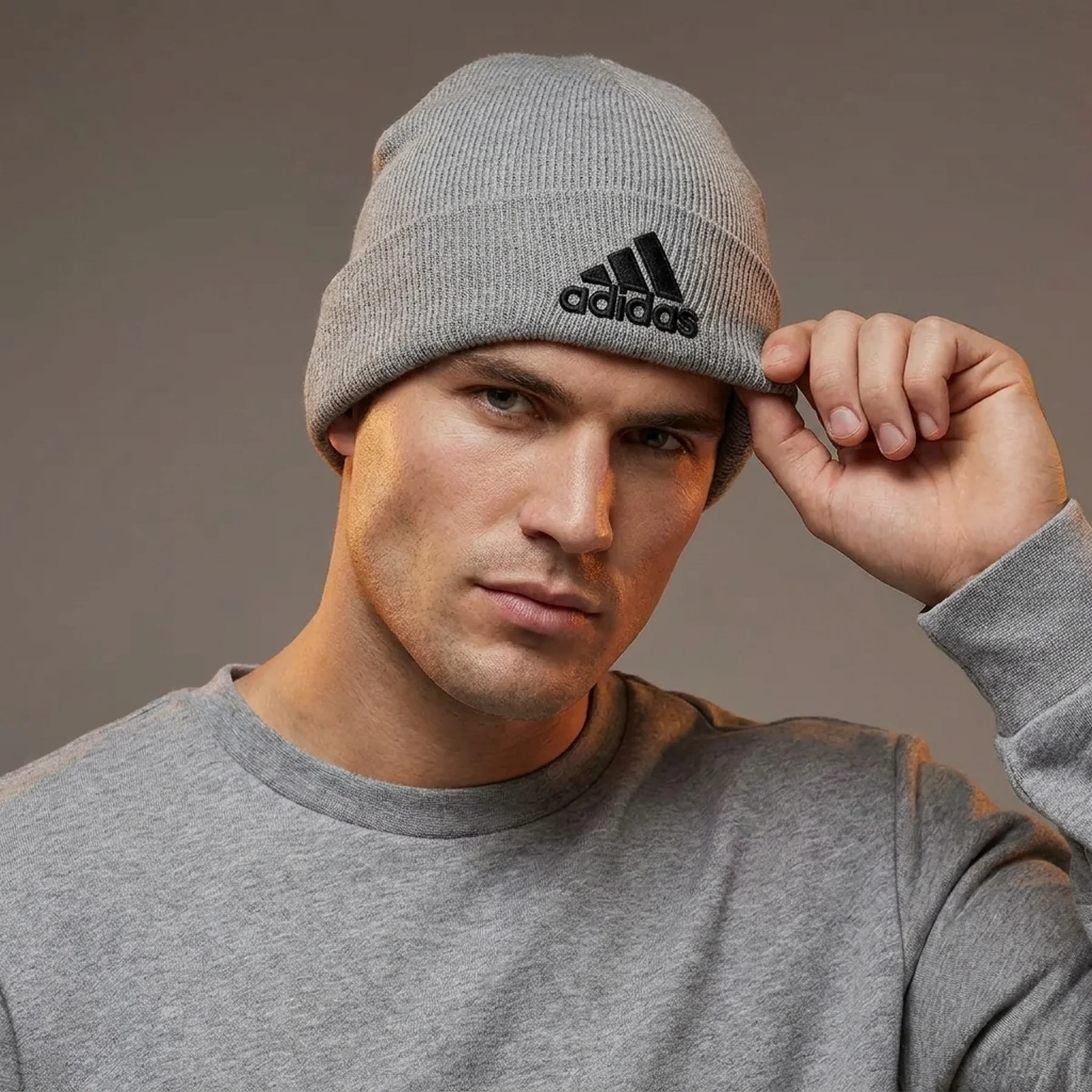 Шапка UNISEX LOGO BEANIE CUF IY7665 Adidas OSFW Сірий