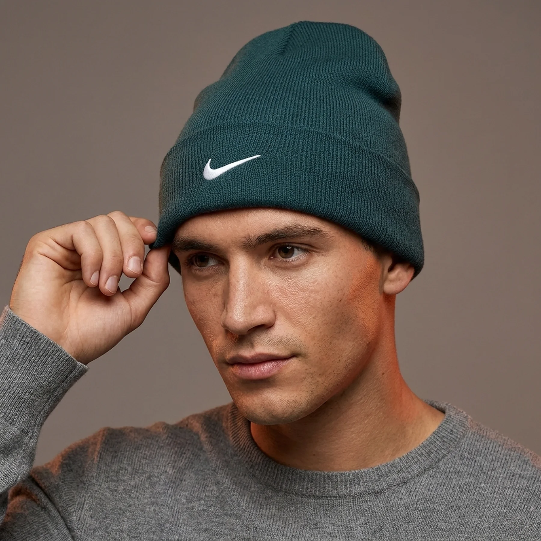 Шапка UNISEX U NK PEAK BEANIE SC MTSWSH L FB6527-328 Nike Зелений