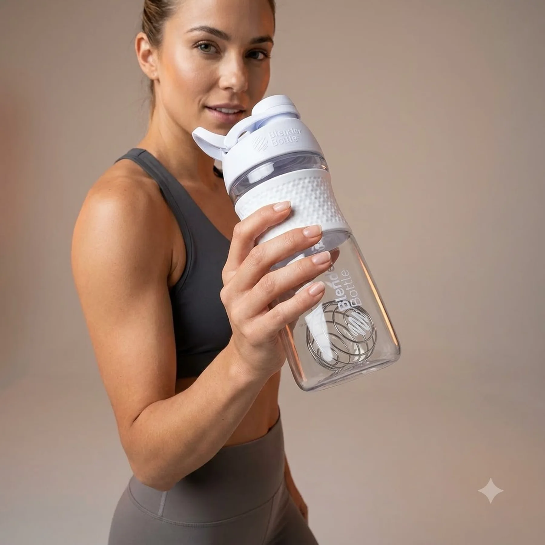 Шейкер спортивний (пляшка) BlenderBottle SportMixer Twist 20oz/590ml White